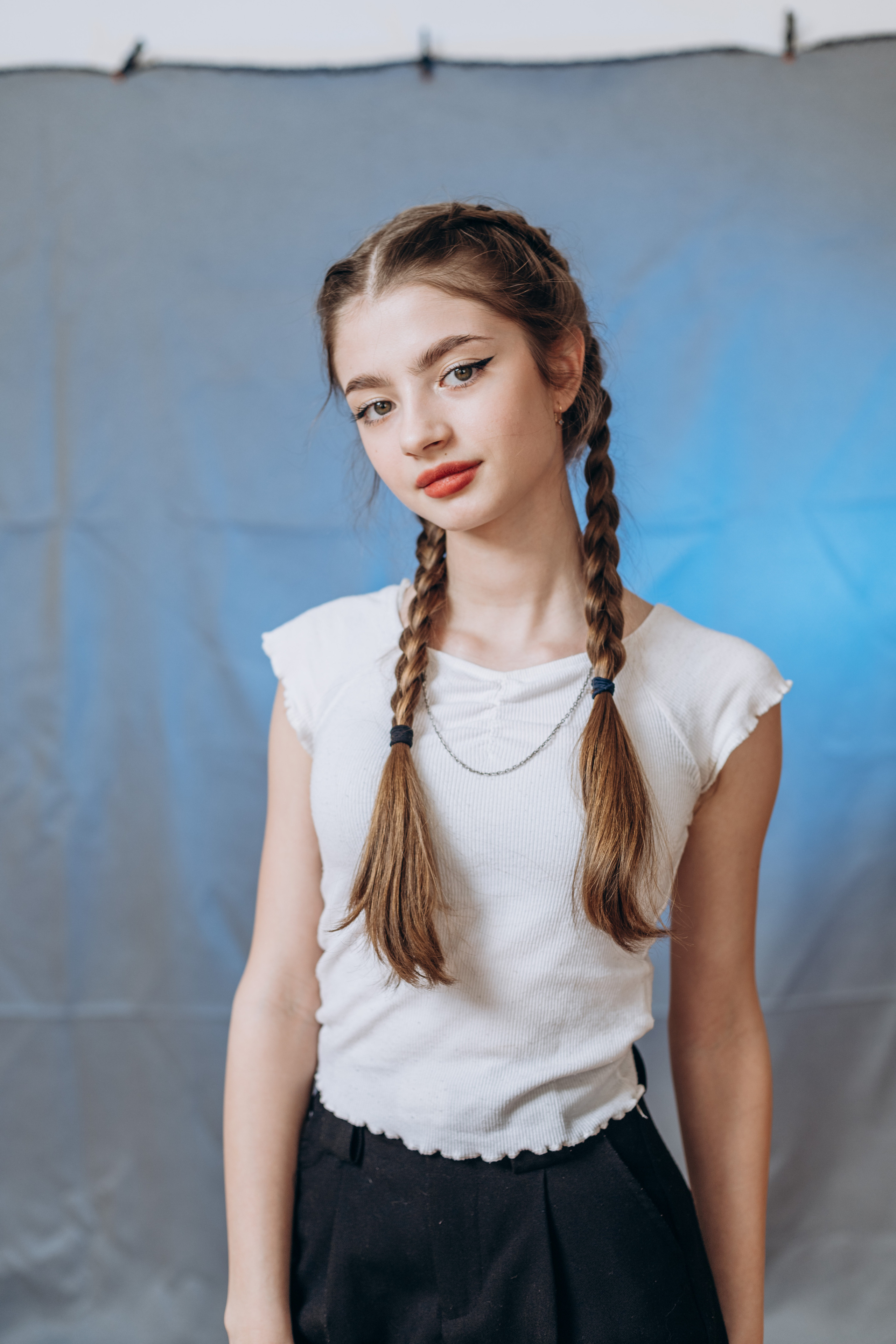 Примеры фото. Выпускные альбомы в Екатеринбурге/ Арамиль/ Сысерть по низким ценам