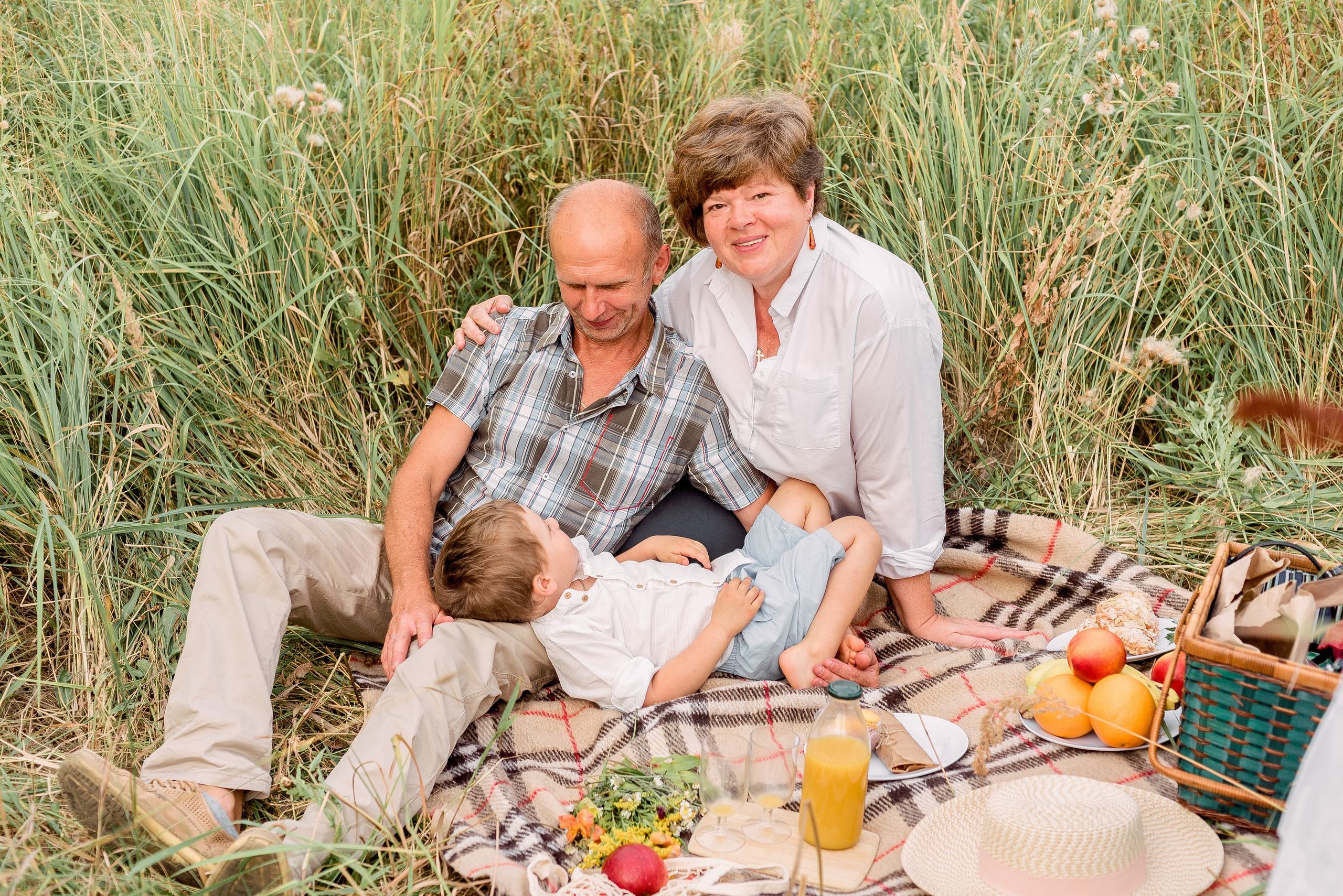 В поле. Фотограф Юлия Попова