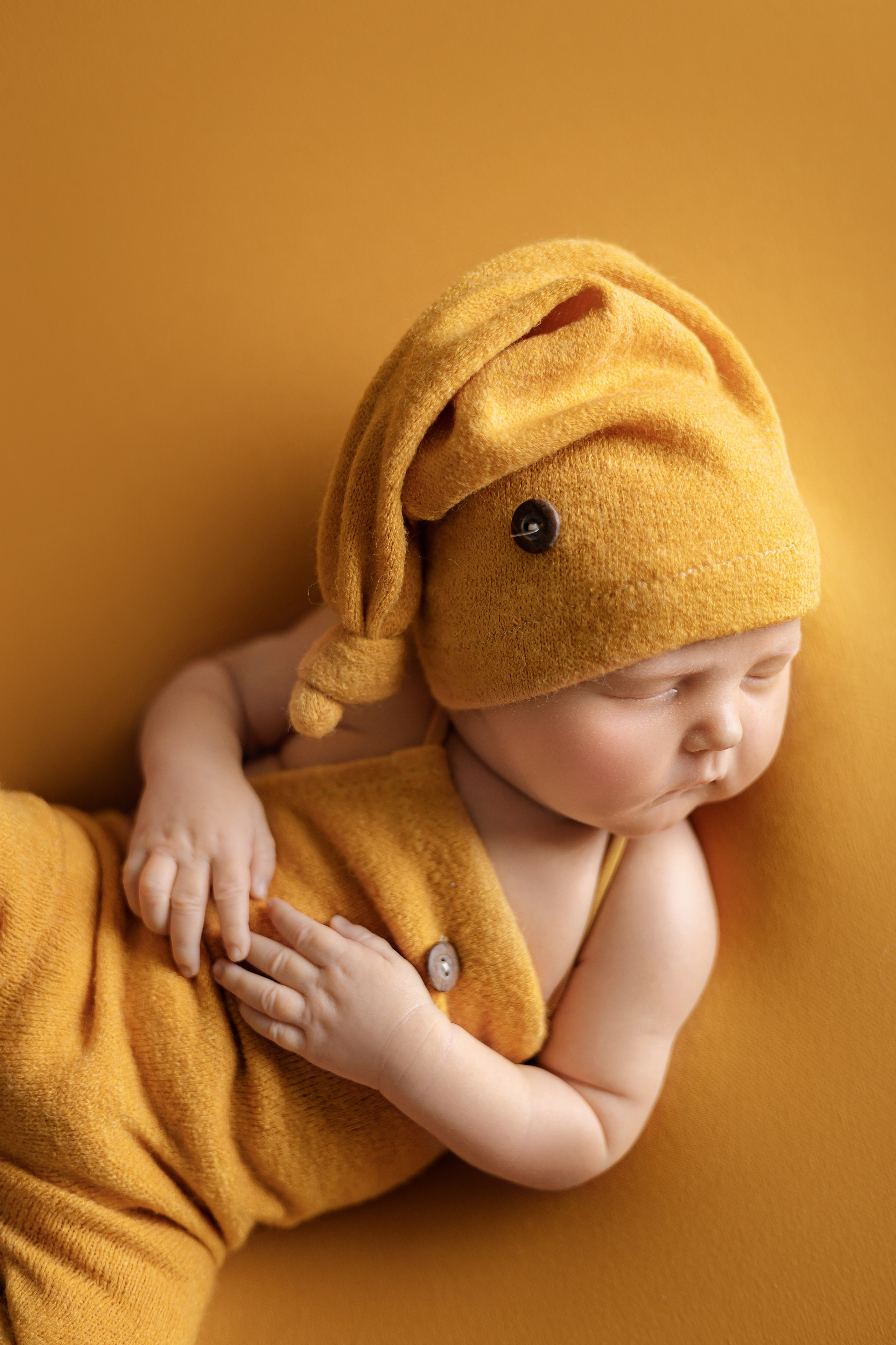 Максим. Евгения Горбунова фотограф новорожденных в Новом Уренгое