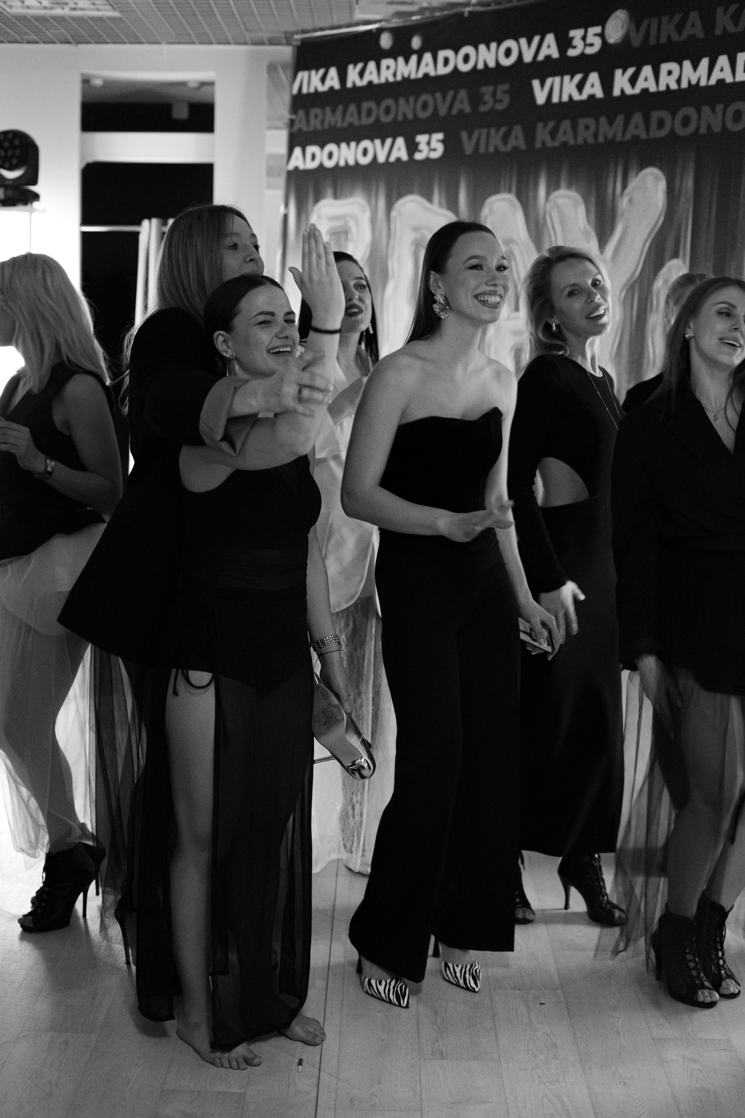 VIKA KARMADONOVA. Photokarish