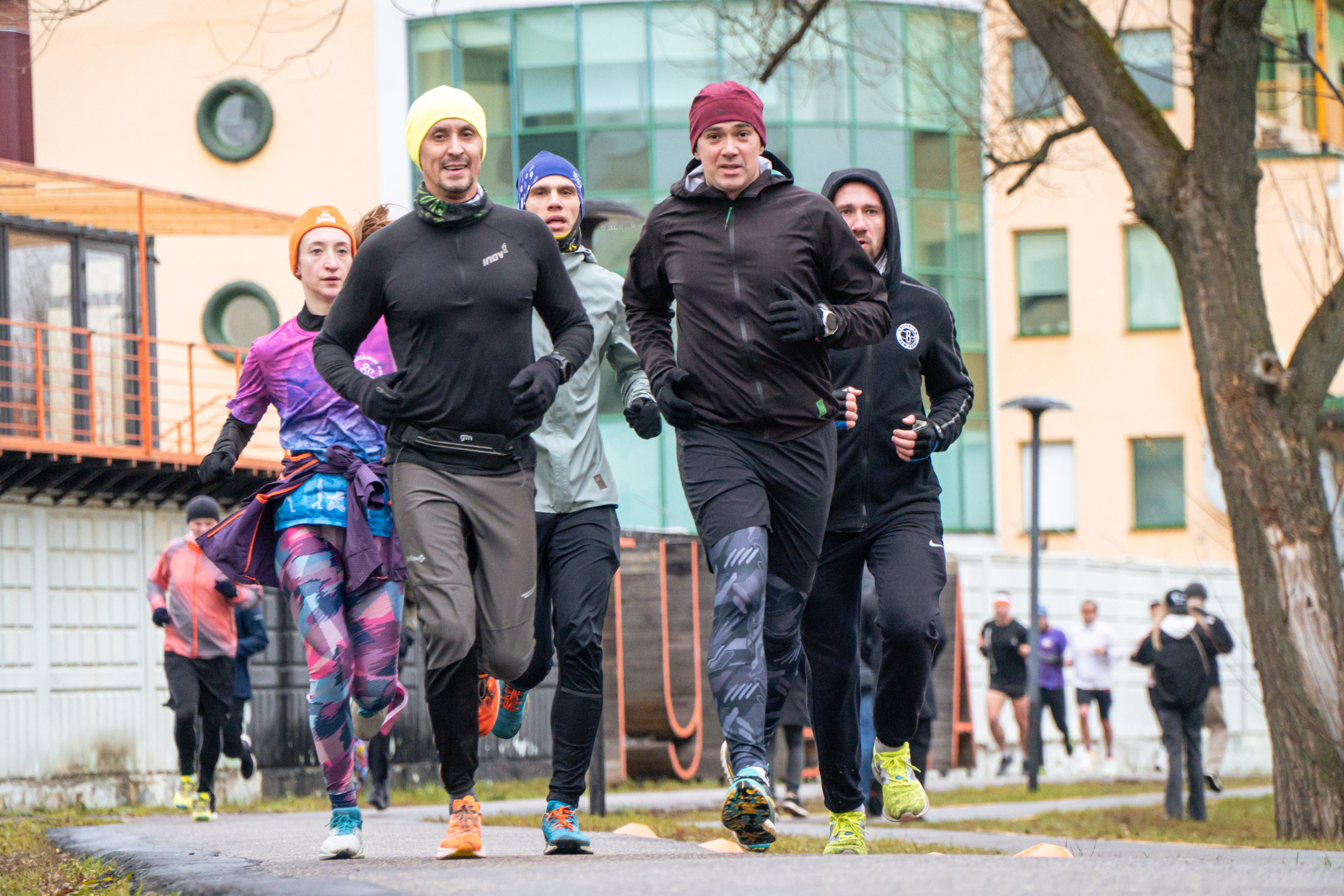 5 вёрст Реутов 16.11.2024. Роман Капилюшов. Бег. Фото. Видео. г. Люберцы
