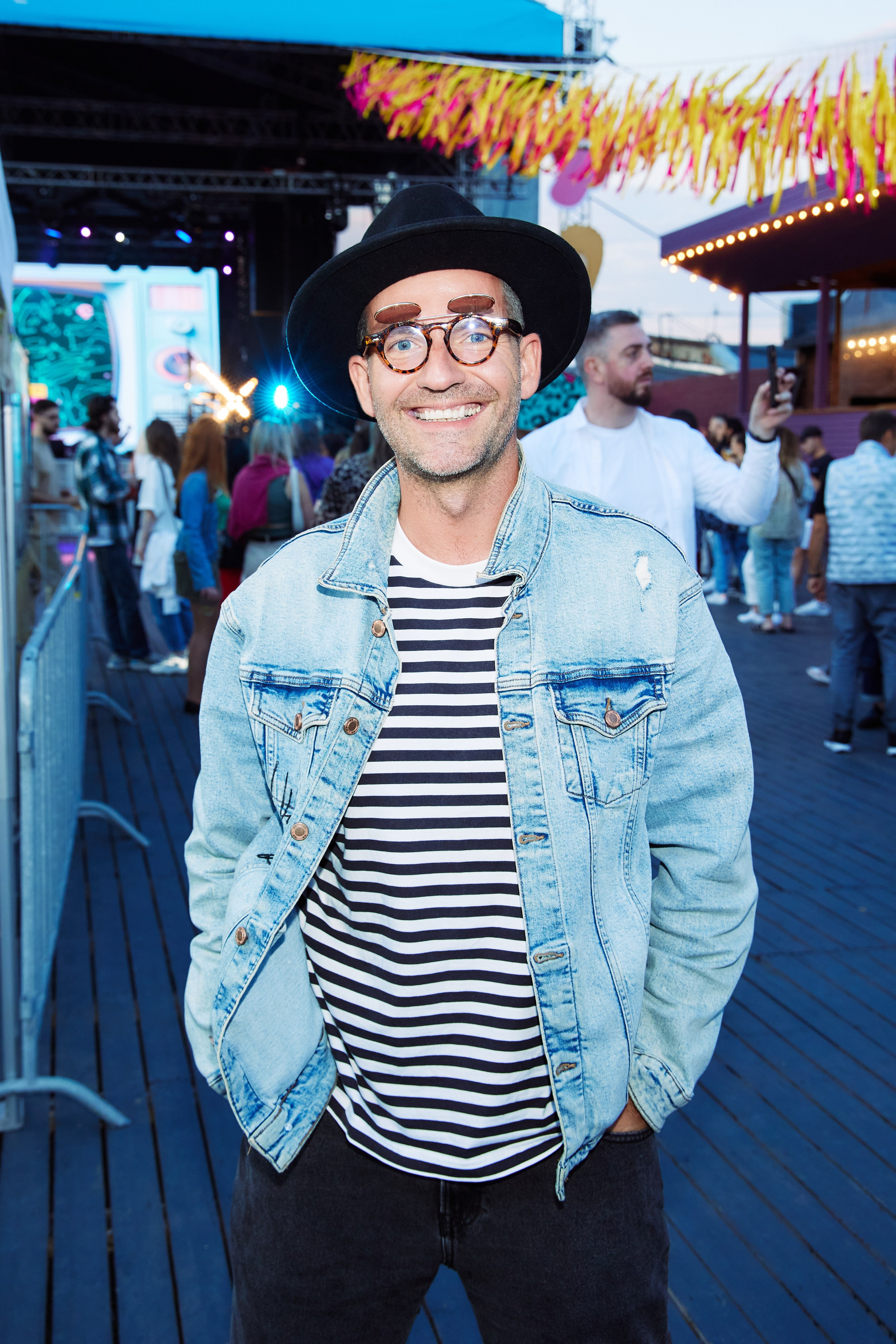 Cava MTV Hits. Reportage photographer Vlad Shishkin