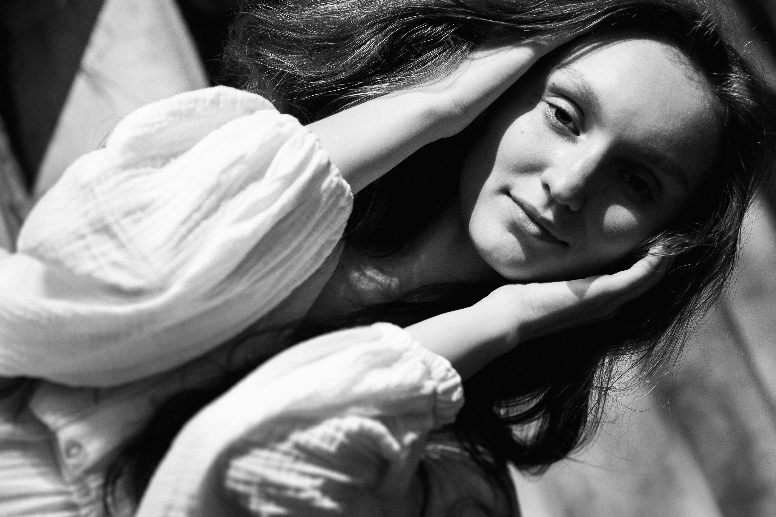 Ира / личный пляж под солнцем июля