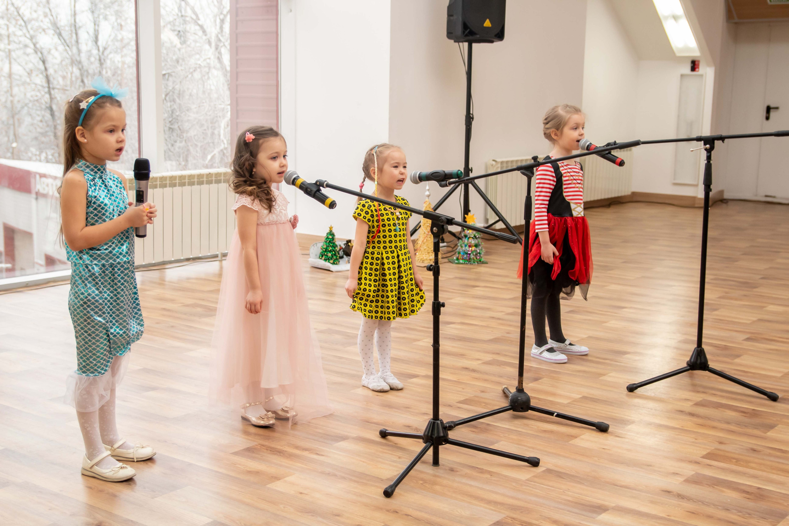 Благотворительный концерт. Часть1: Дети. Репортажный Фотограф