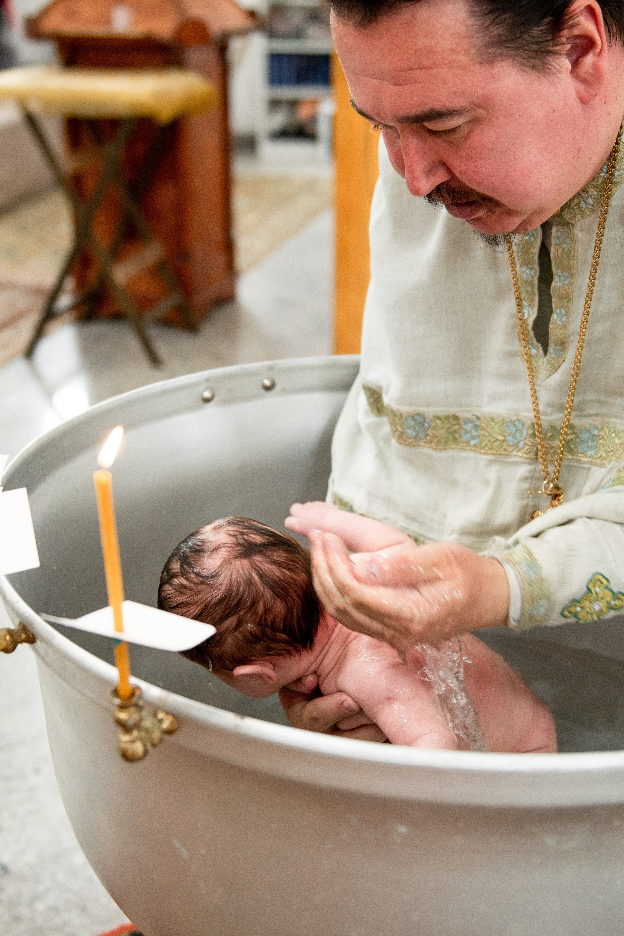 Таинство крещения. Семейный фотограф в Озёрах и Коломне