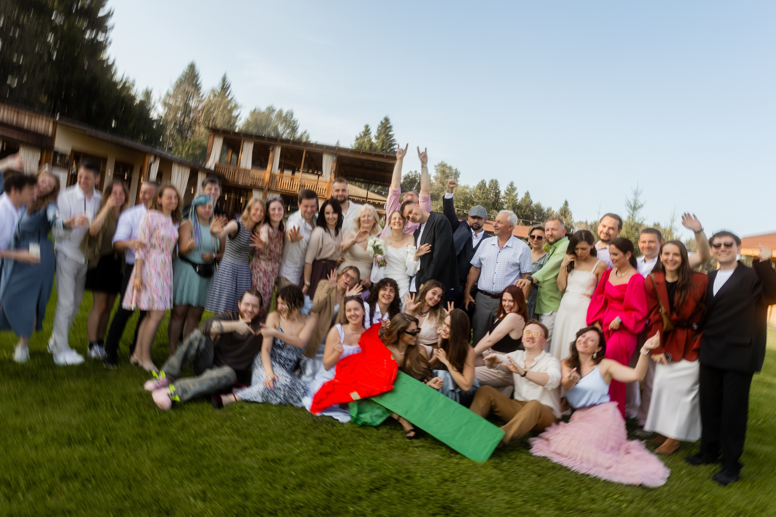 Алиса и Слава, роспись в Москве и вечеринка на природе, подальше от города. Фотограф в Москве Екатерина Черненко