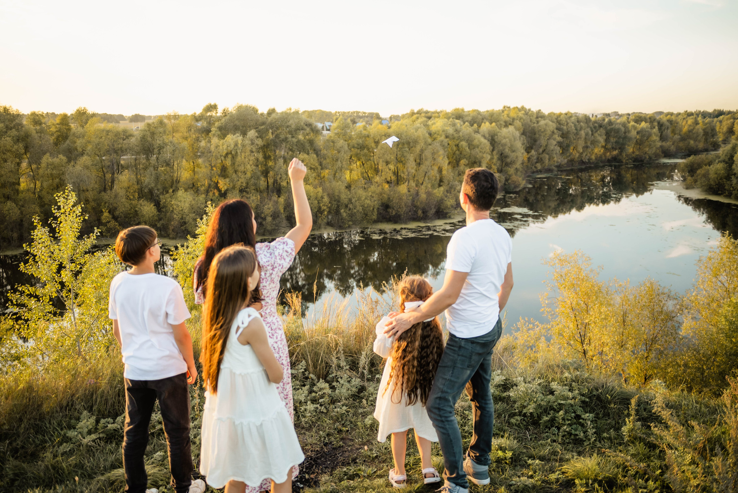 Закат в августе в шубке лисы. Свадебный и семейный фотограф в Новосибирске, Санкт-Петербурге, Москве