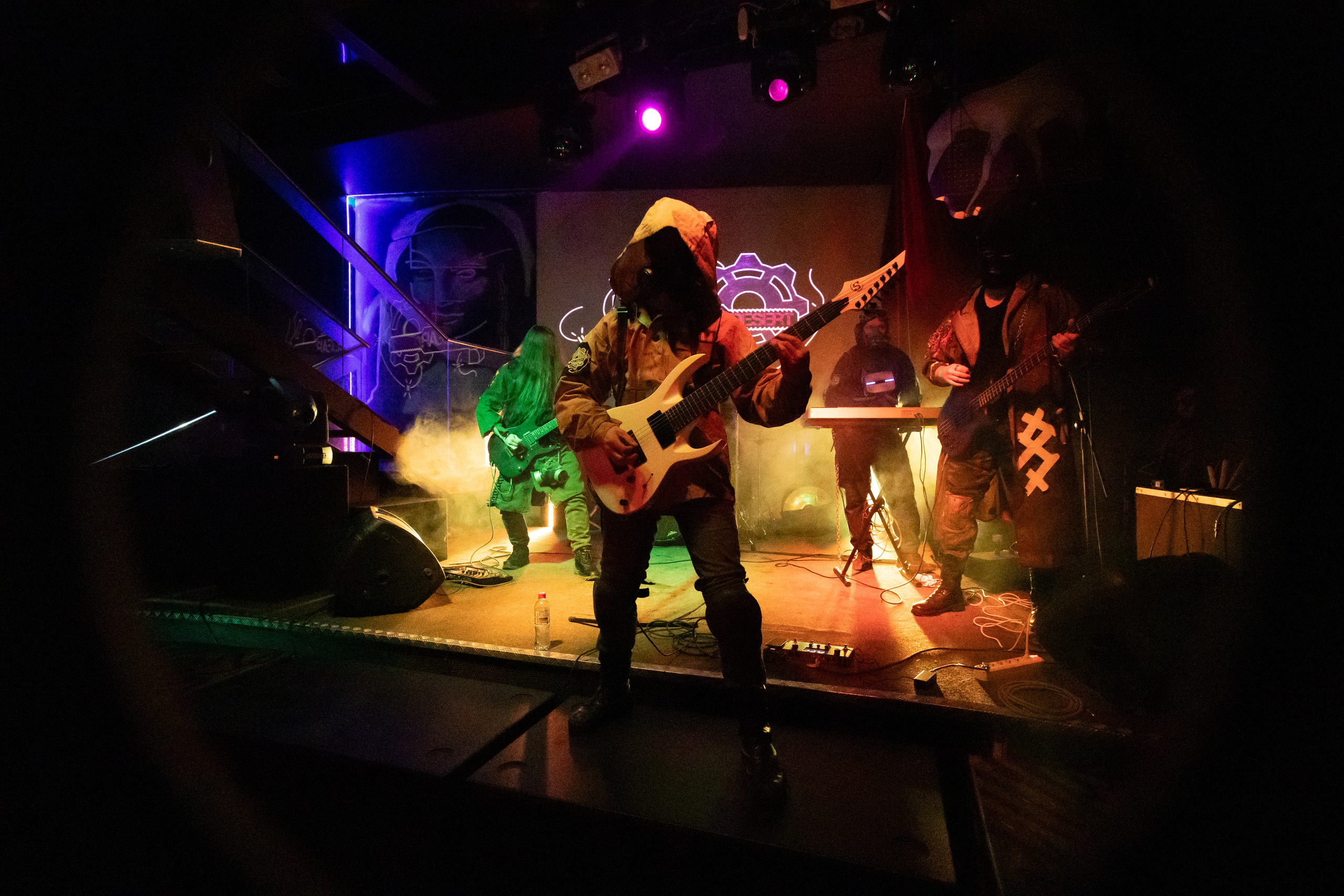 Nuclear desert. Rock night, клуб-галерея Эрмитаж. 15.11.2024. Фотограф Регина Крикунова г. Красноярск