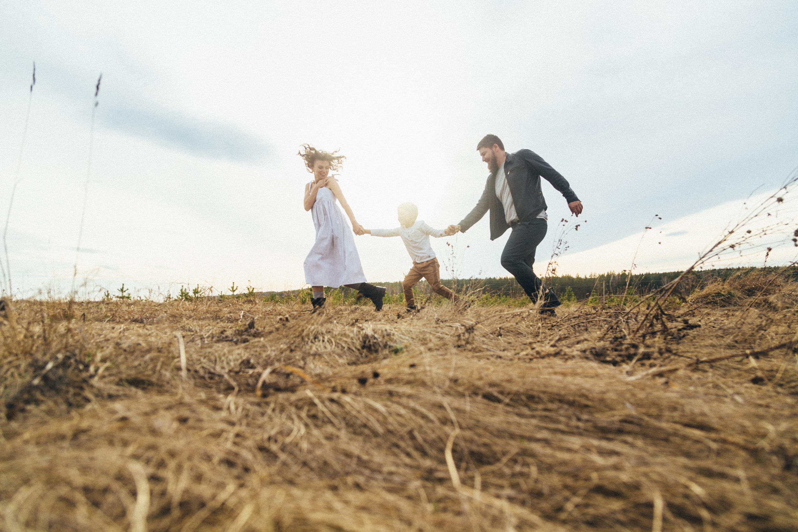 A family house in the woods. Irina Krokhaleva. Family & couple photographer in Yekaterinburg, Russia