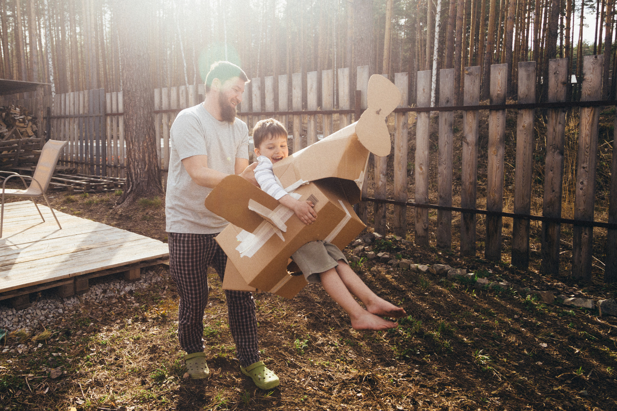 A family house in the woods. Irina Krokhaleva. Family & couple photographer in Yekaterinburg, Russia