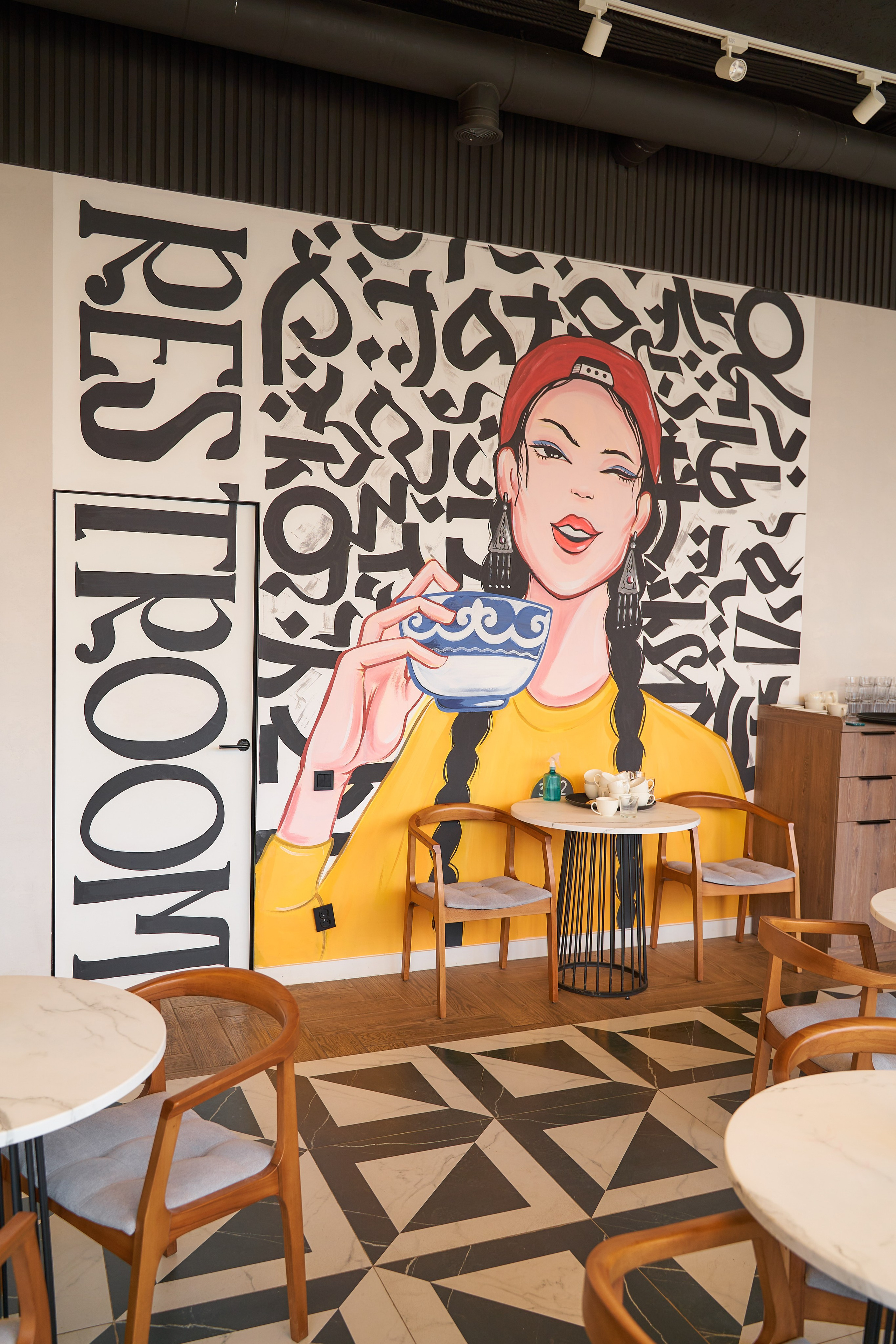 WOLT — 323 CAFE. Фотограф в Уральске Александр Хохлачёв | HOHLACHEV.COM