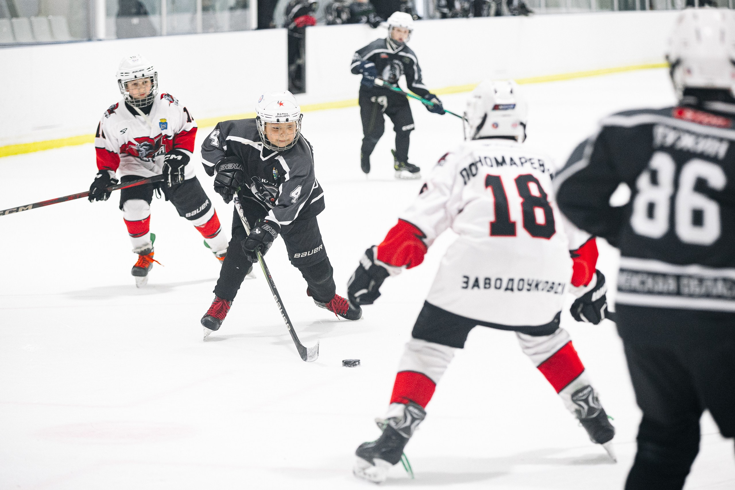 Первенство Тюмени по хоккею. MIG — студия спортивной фотографии Михаила Голянского