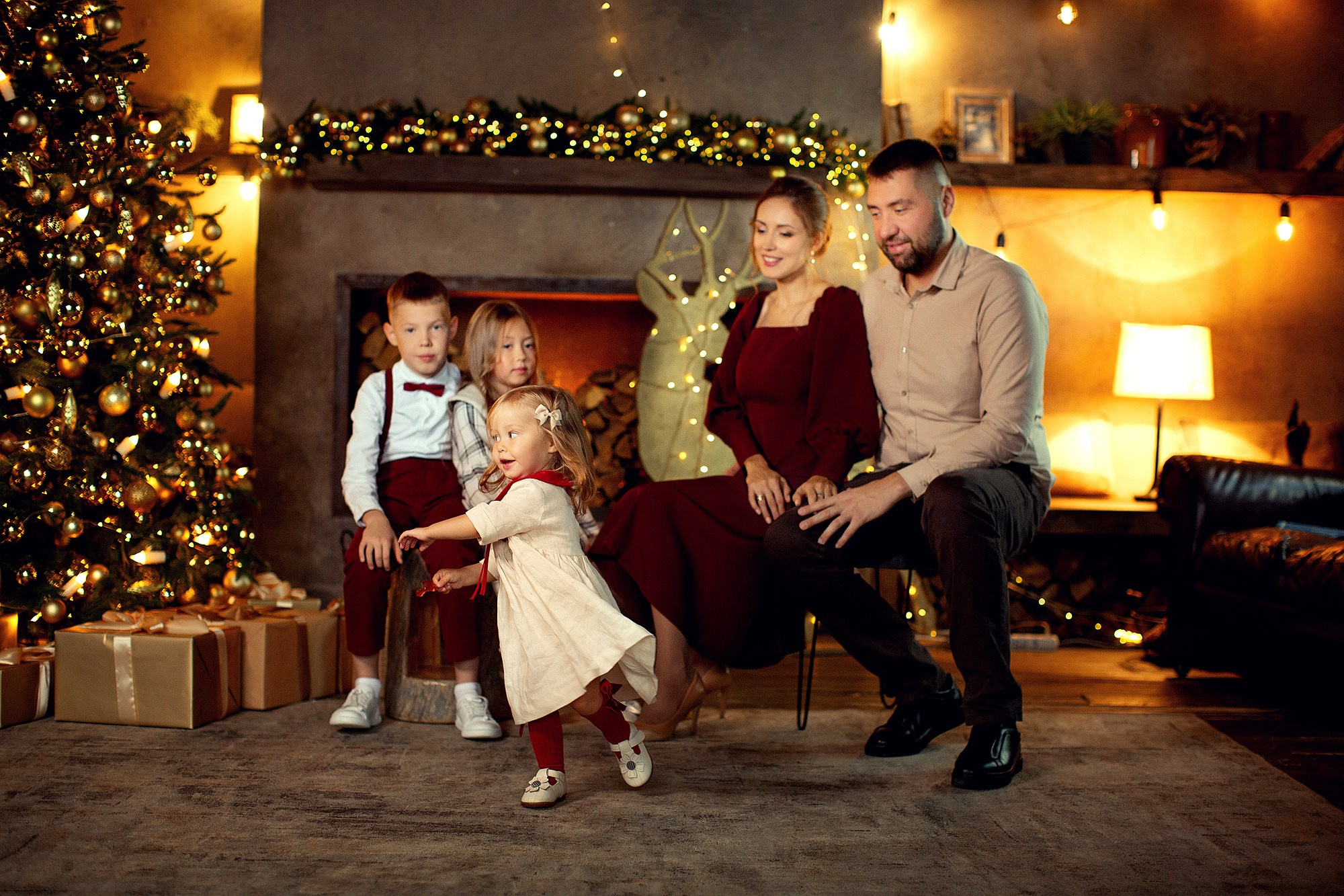 Новогодняя праздничная Фотосессия в студии. Семейный фотограф Татьяна Надеждина | Москва, Московская область, Ярославль