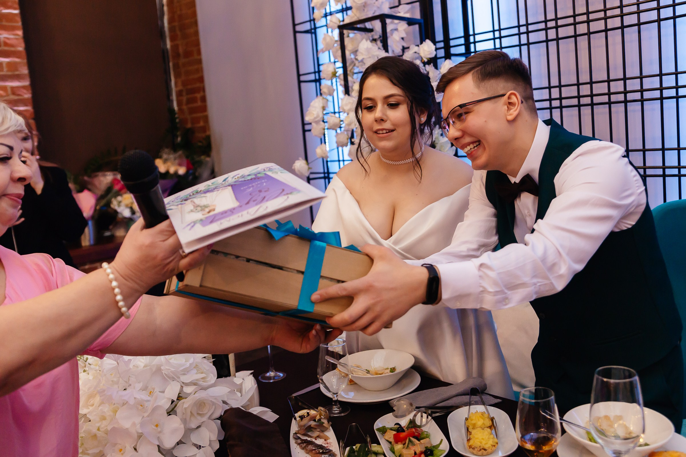 24.04.24 Петр & Елена. Свадебный и семейный фотограф в Новосибирске Дарья Кель