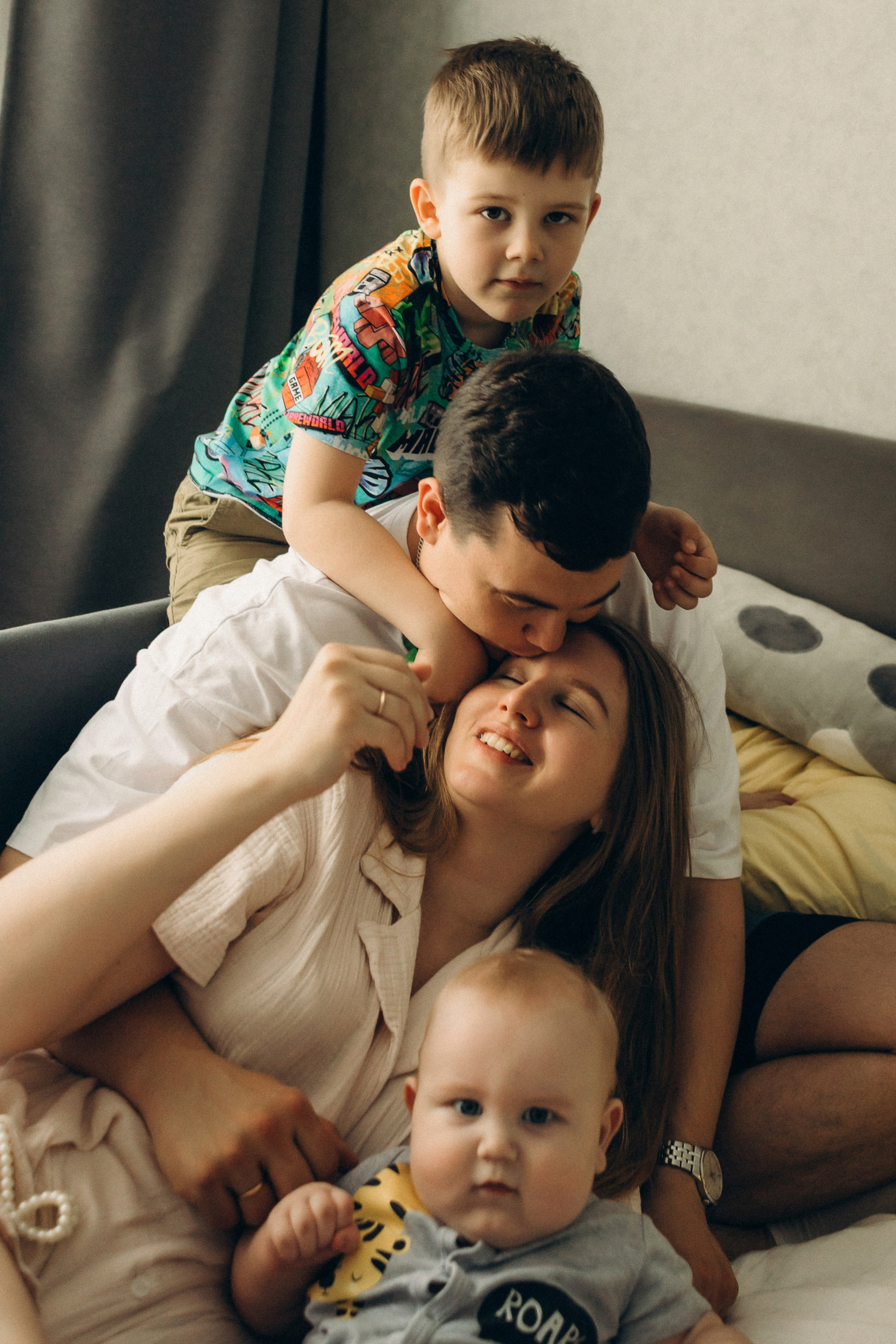 Настя, Миша, Лёша и Саша. Семейный фотограф и детский фотограф в Волгограде Алеся Бутакова — дет