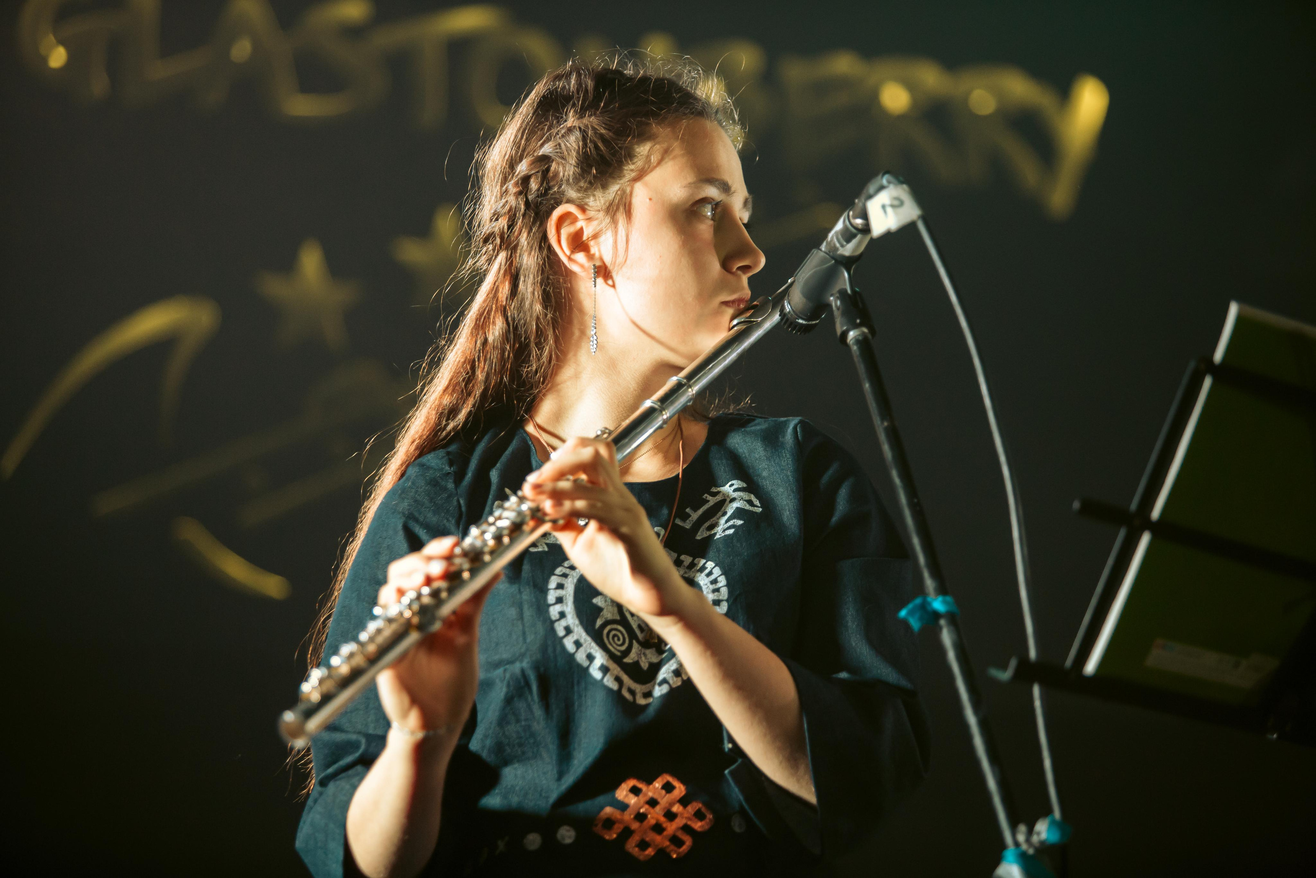 Группа Корни Озер, клуб Glastonberry, г. Москва, 30.01.21