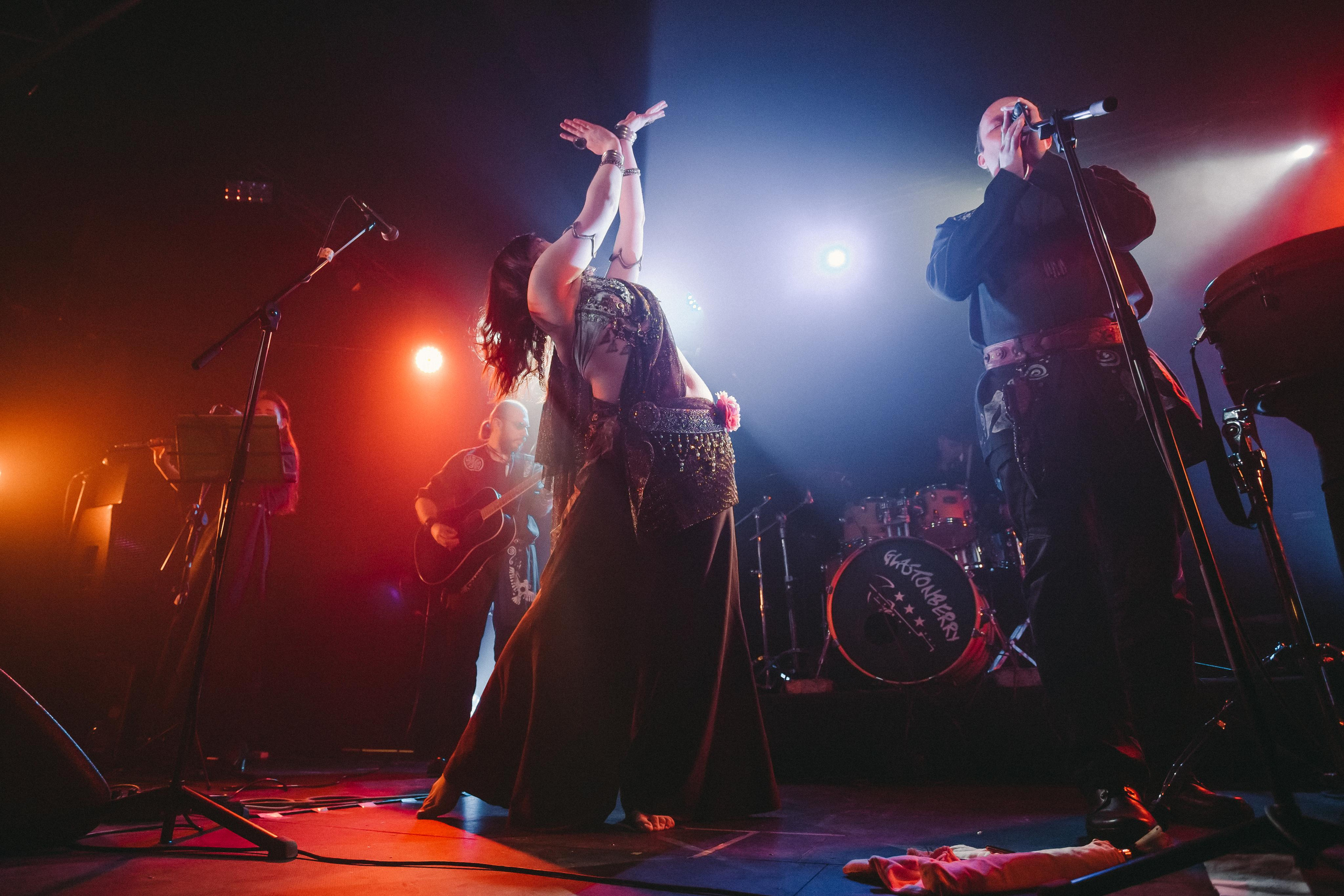 Группа Корни Озер, клуб Glastonberry, г. Москва, 30.01.21