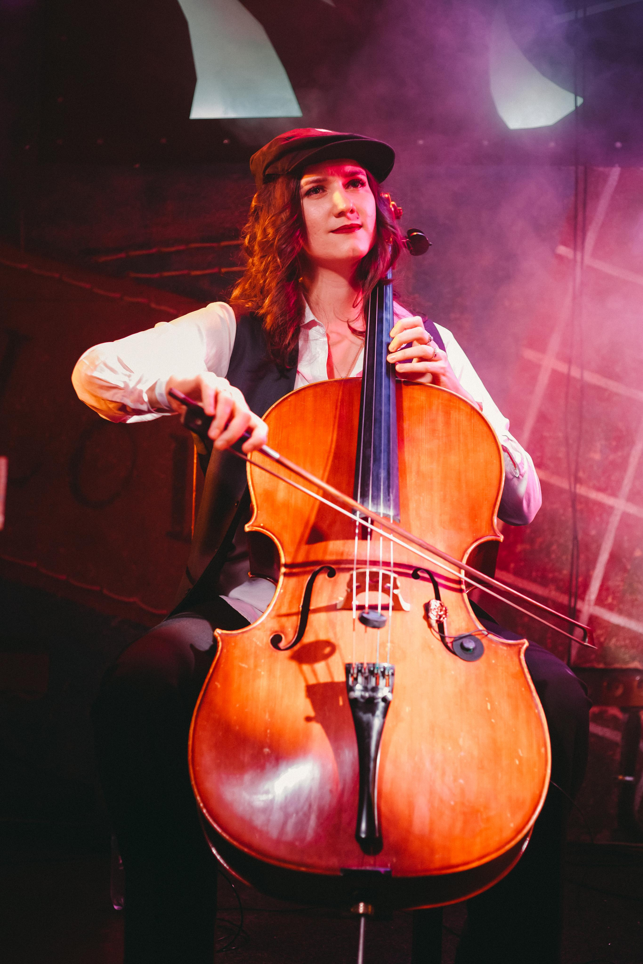 Группа Обними Кита, клуб Glastonberry, г. Москва, 31.01.21