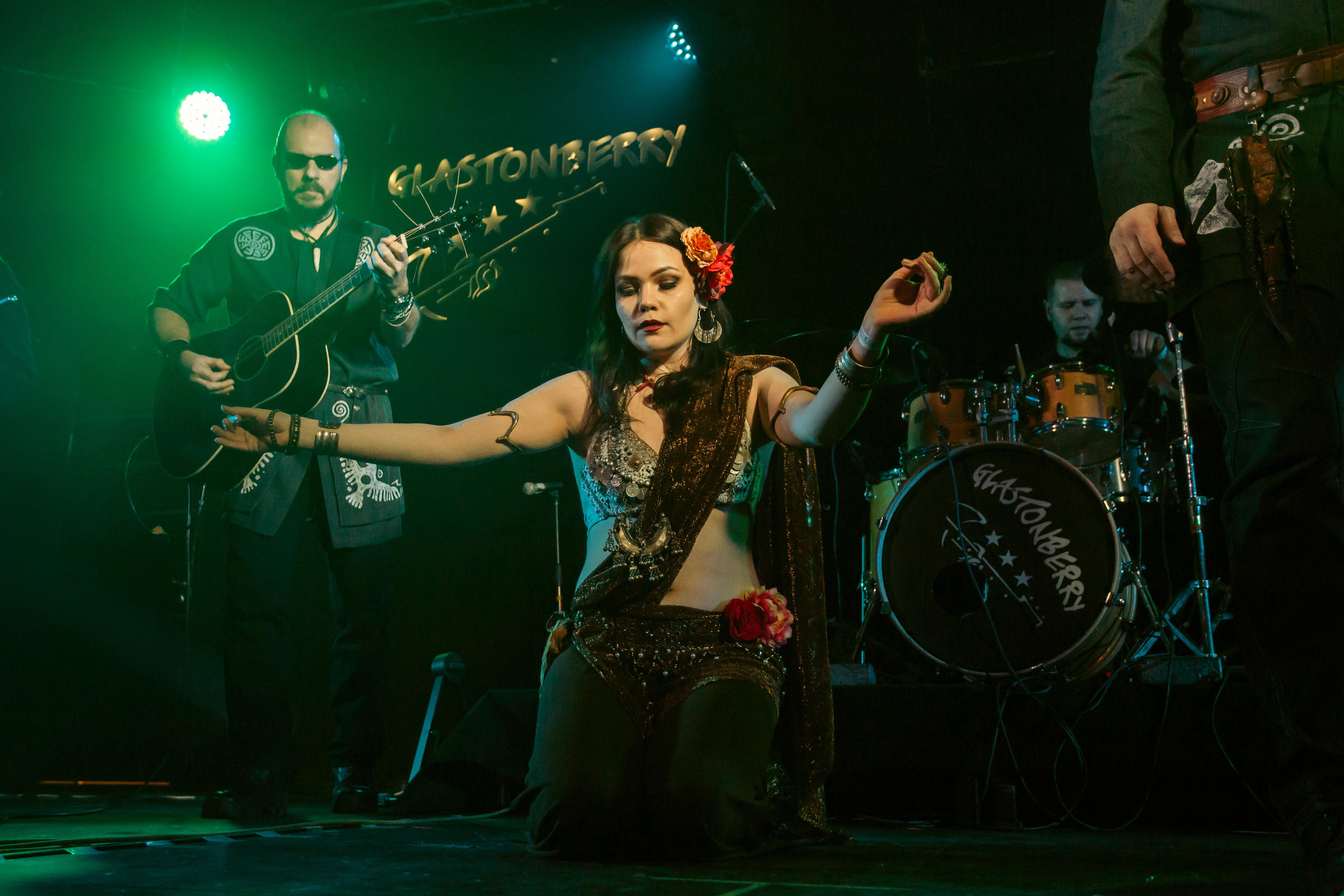 Группа Корни Озер, клуб Glastonberry, г. Москва, 30.01.21