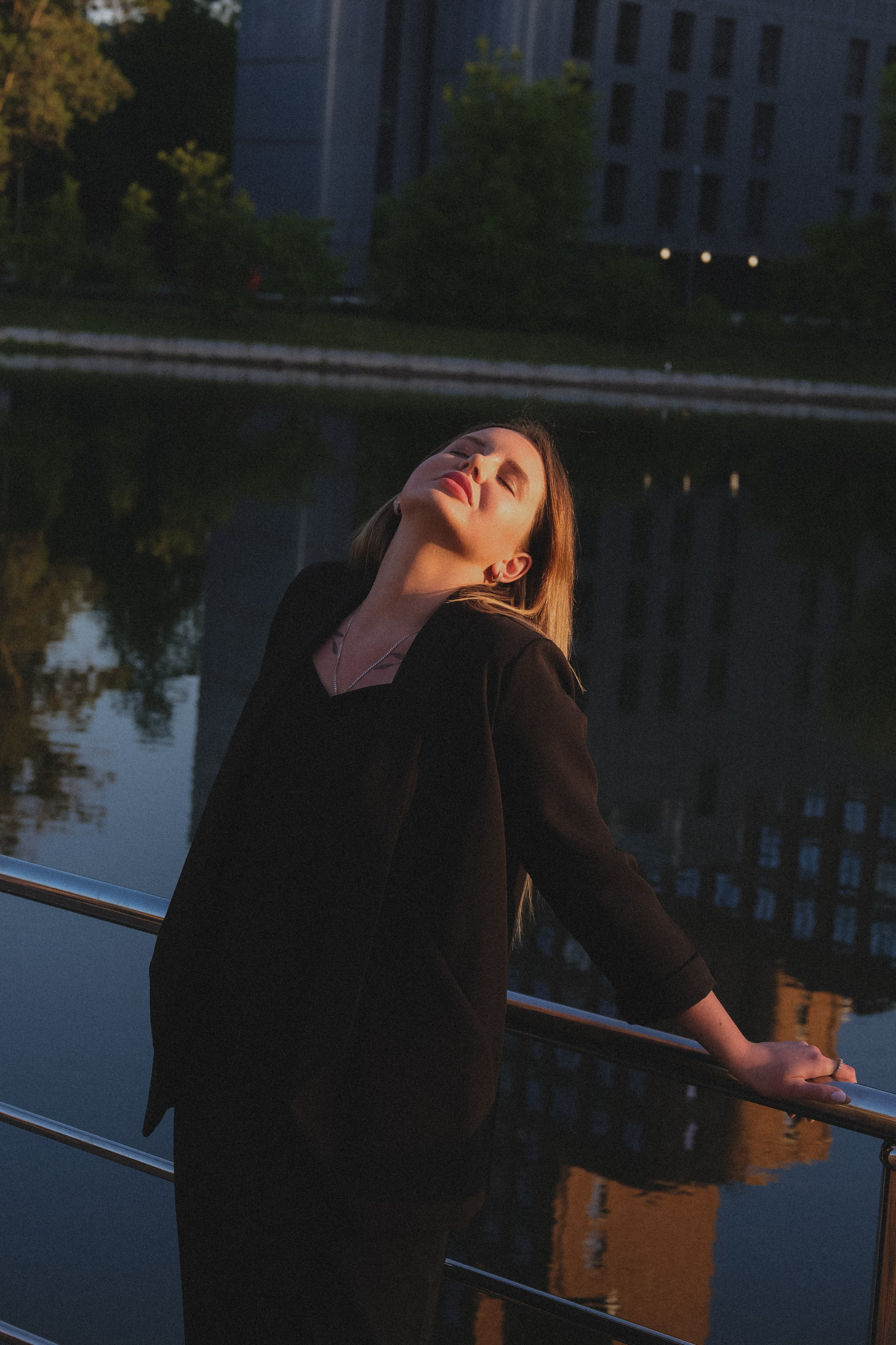 На фоне Сити. Фотограф и контентмейкер Света Лето | Москва, МО