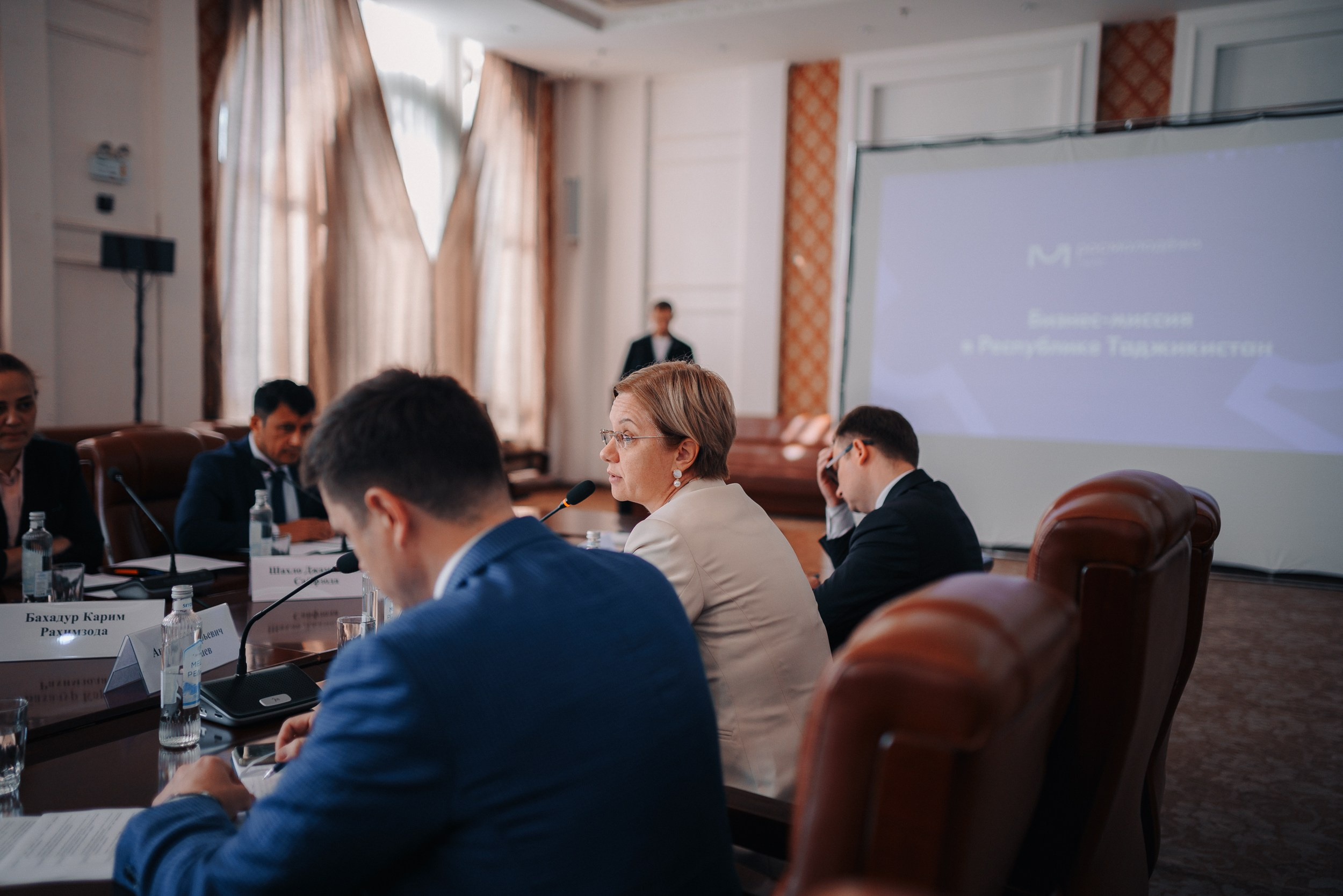 Бизнес-миссия в г. Душанбе «Росмолодежь». Портретный и Репортажный Фотограф Москва