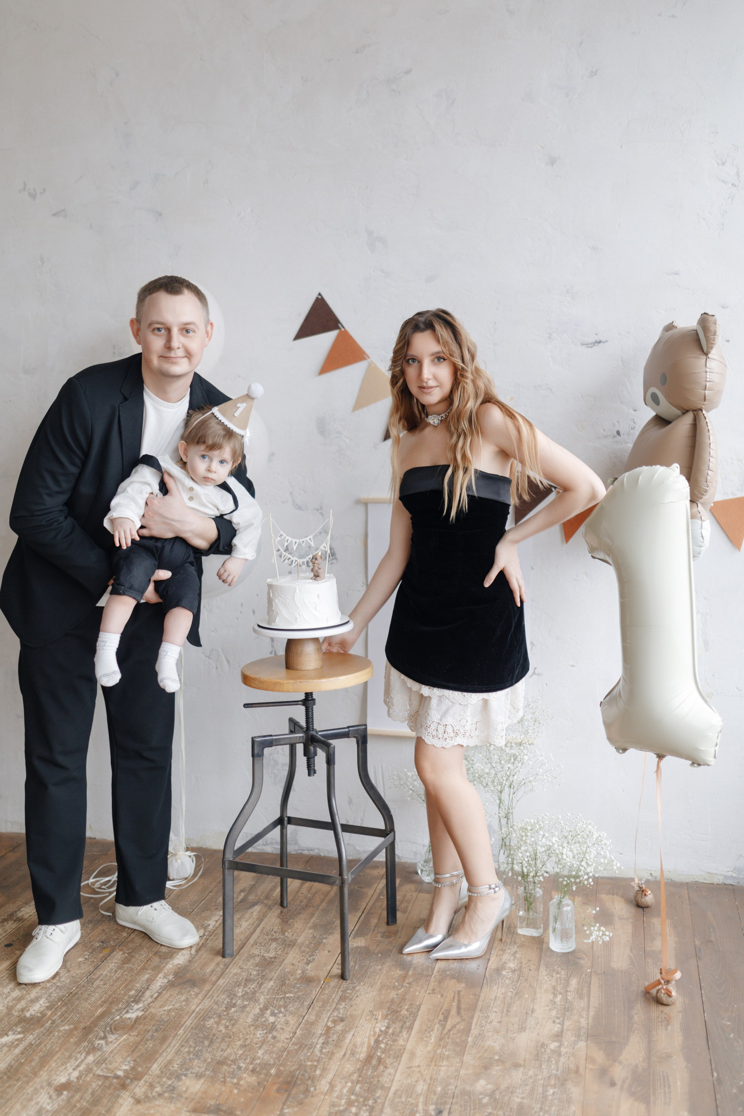 Арсению Годик. Главная