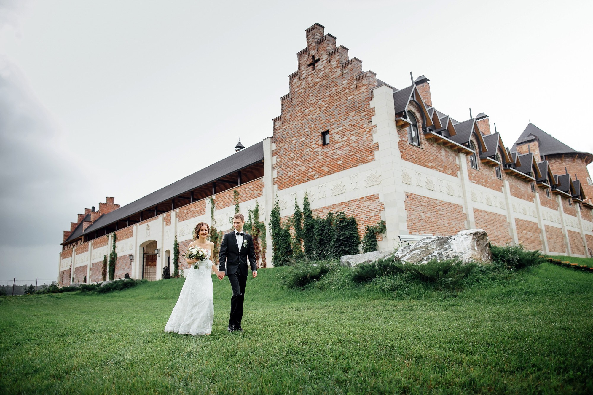 Симон и Елена. La Ferme de Reve. Любовь Чуляева — свадебный фотограф в Москве и Европе