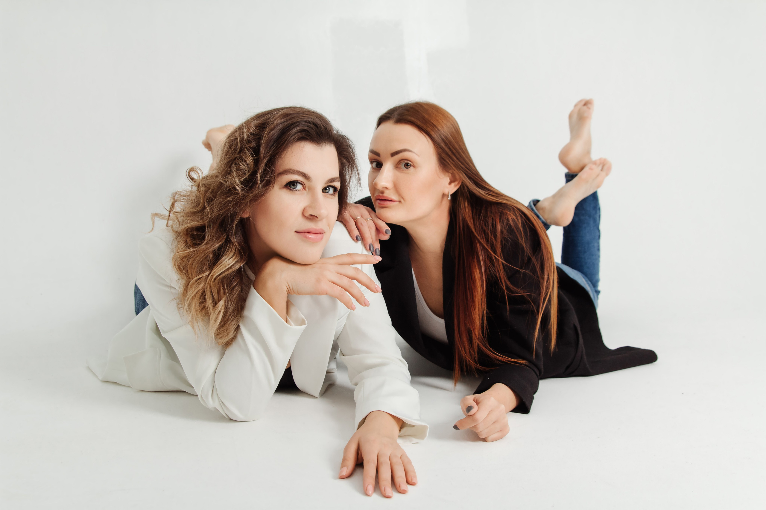 Виктория и Юлия. Фотограф Омск Александр Гаврилюк