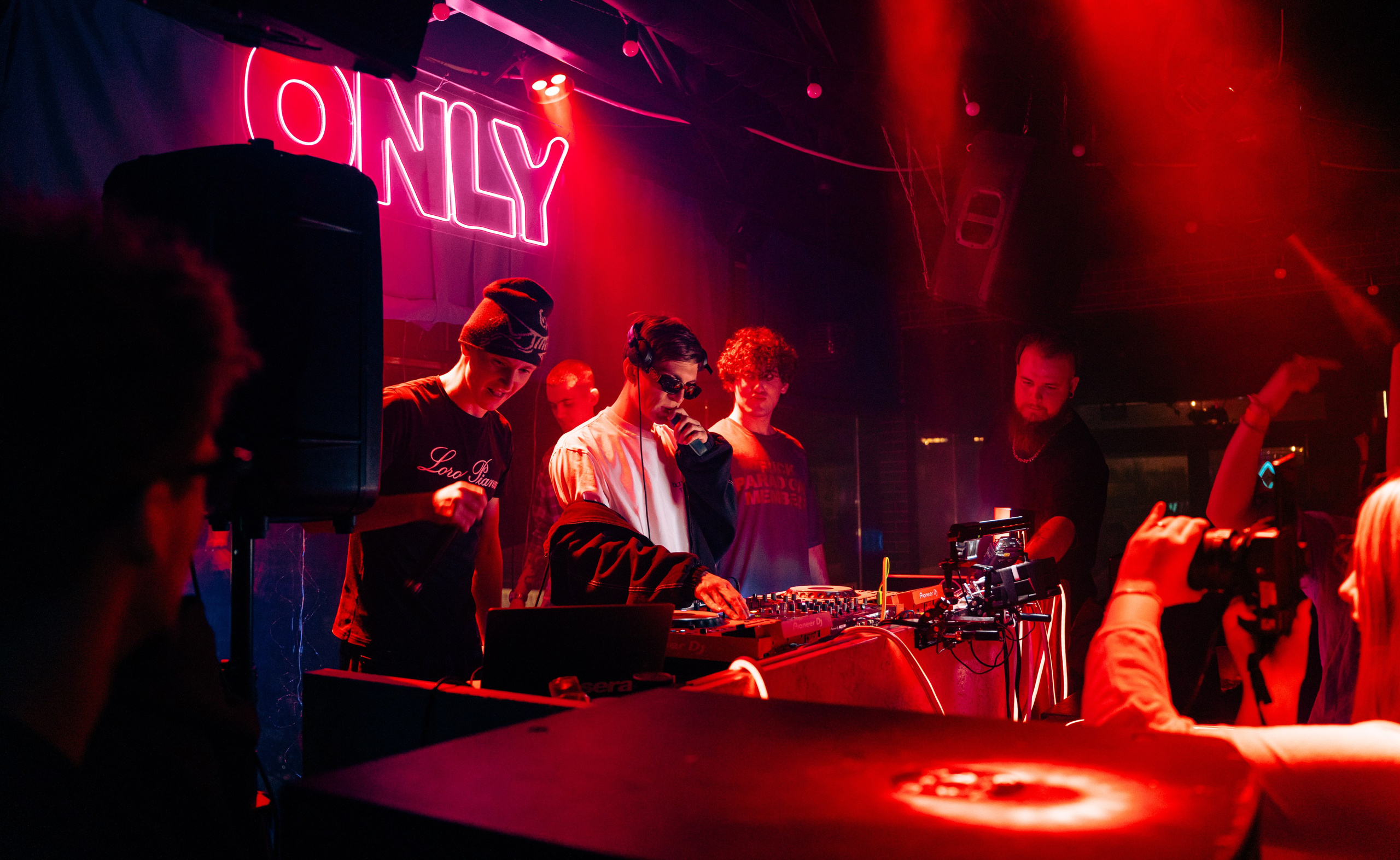 Only Birthday Party & 2HUG + Secret Guest / @Небесный сад. Концертный фотограф в Краснодаре