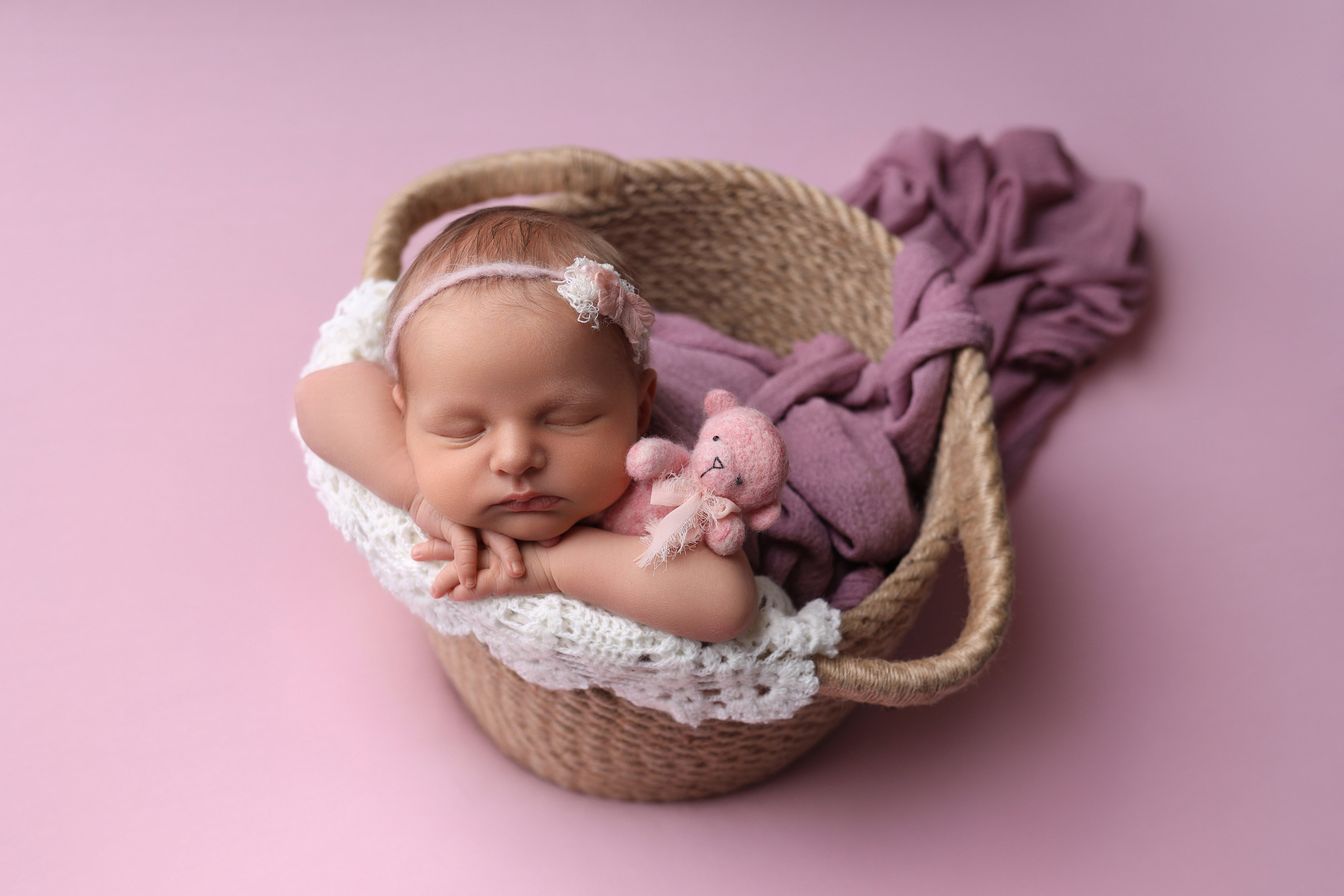 Newborn девочки. Фотограф новорожденных Модяева Ирина