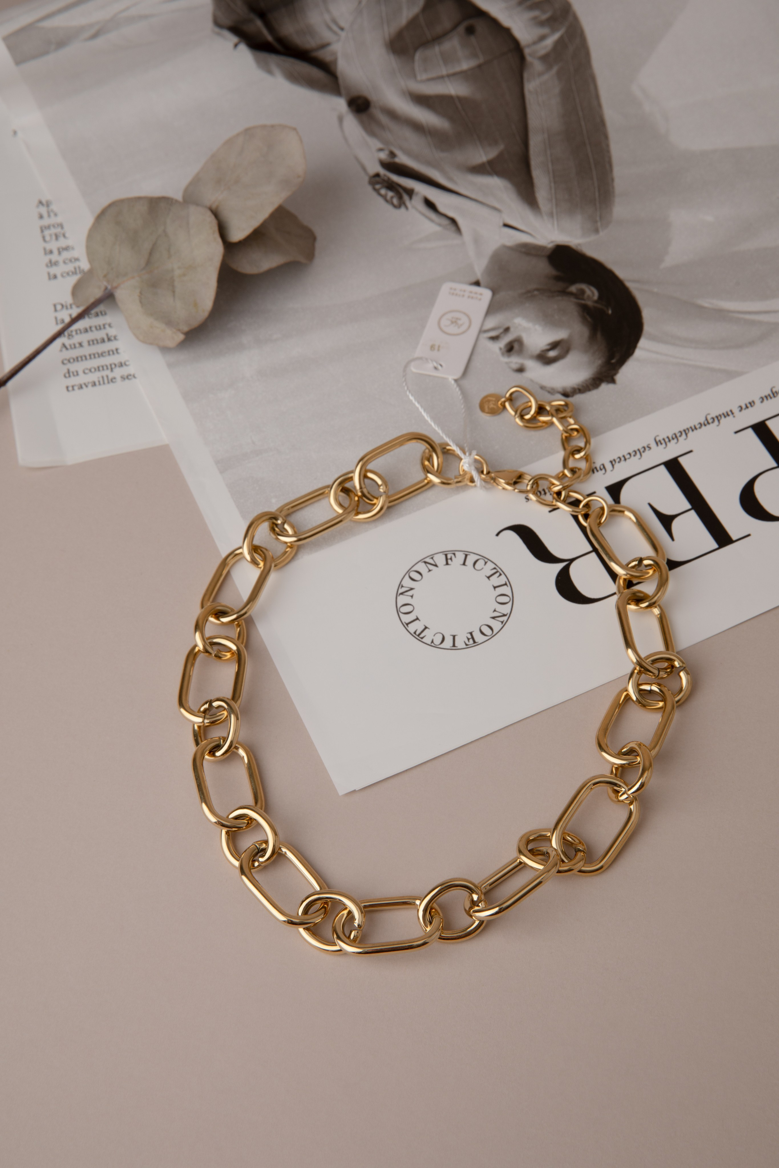 Украшения. Фотостудия предметной и модельной съёмки для маркетплейсов