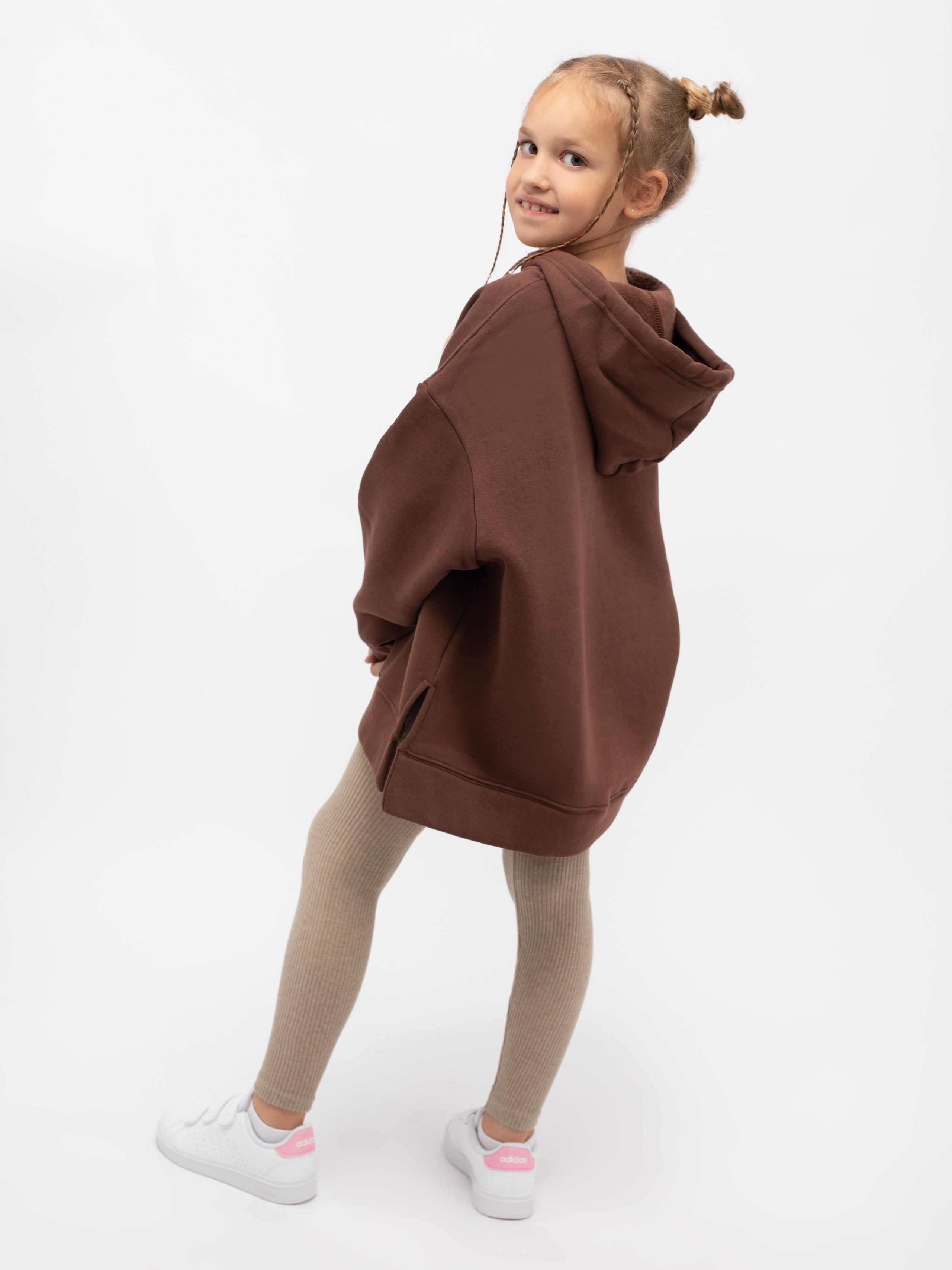 Детские лосины. Фотостудия предметной и модельной съёмки для маркетплейсов