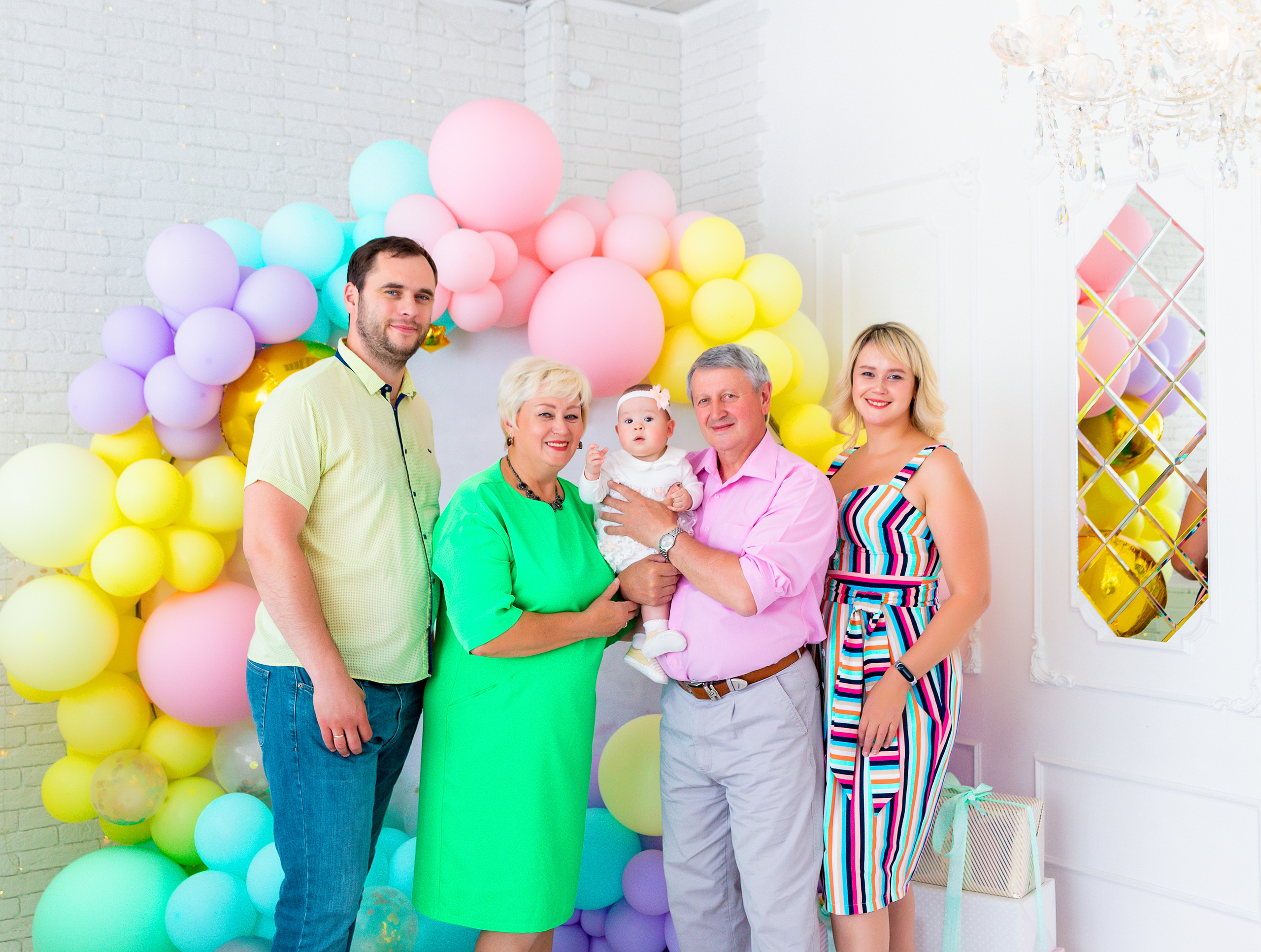 Семейная фотостудия. Семейный, свадебный и детский фотограф в Новосибирске Ольга Хидченко