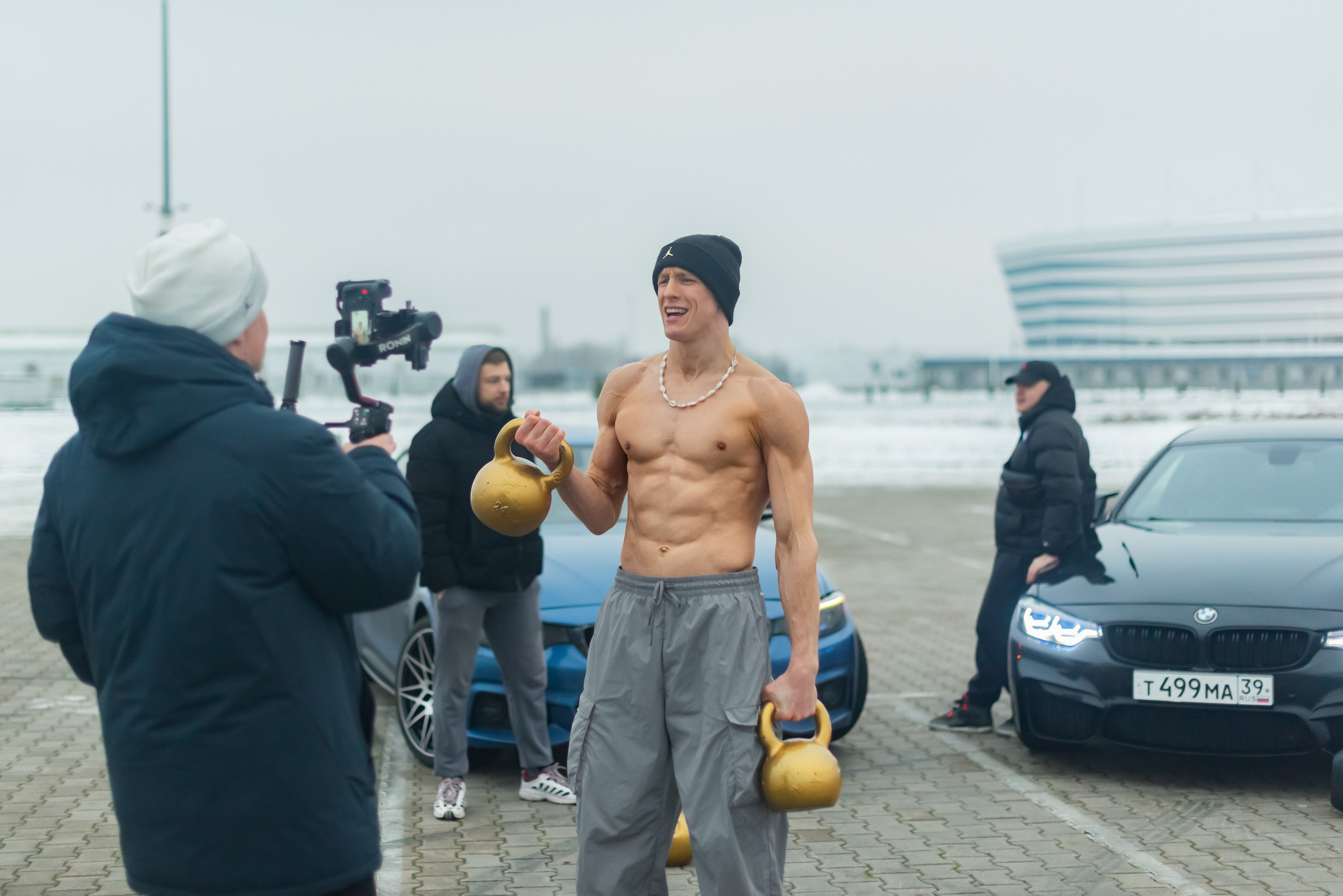 • Fashion/Street. Фотограф Ксения Шевкопляс. г. Калининград. Кинематографический стиль — эстетика и истории, рассказанные через объектив