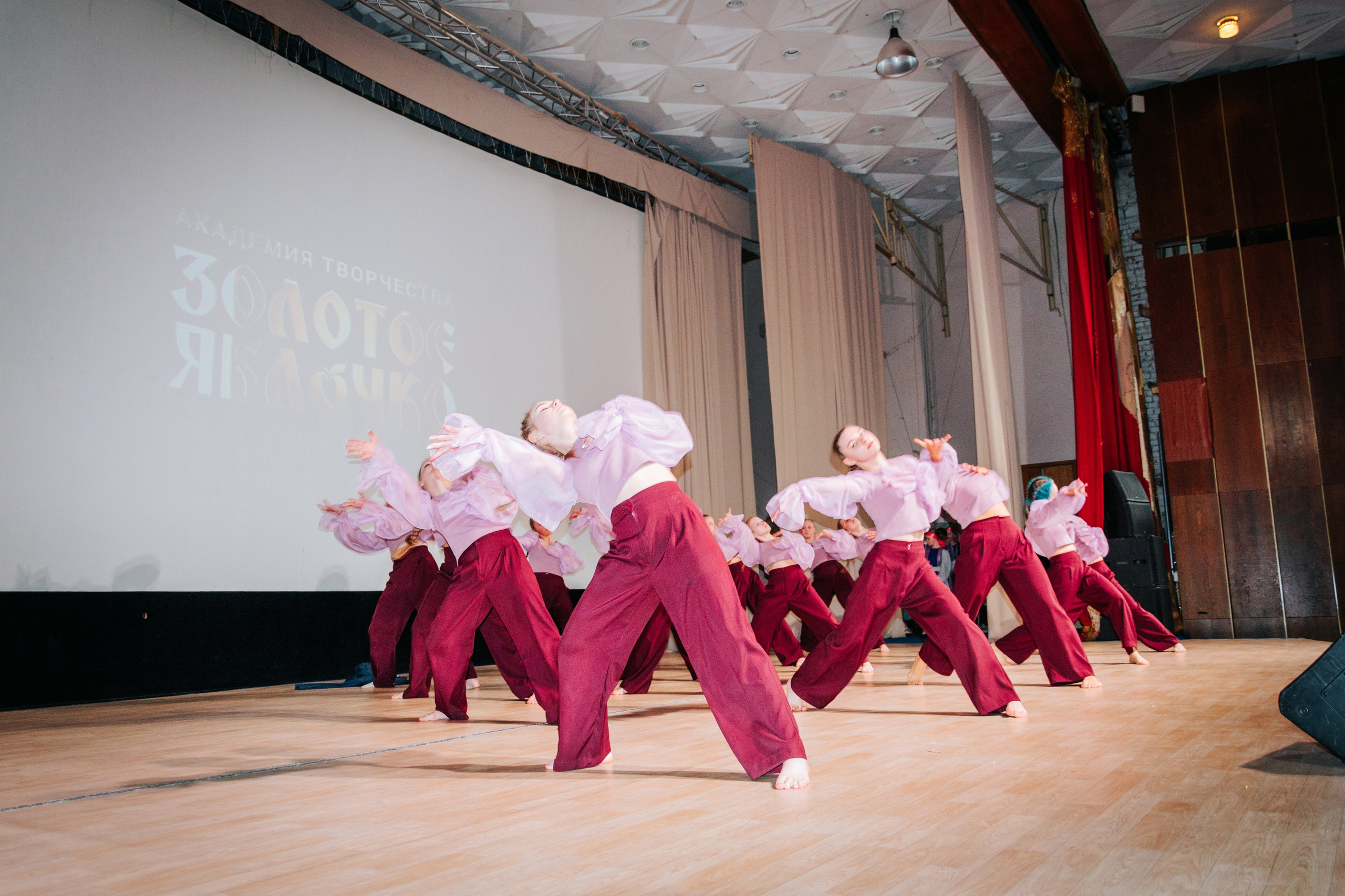 16 марта, г. Суздаль. Золотое яблочко