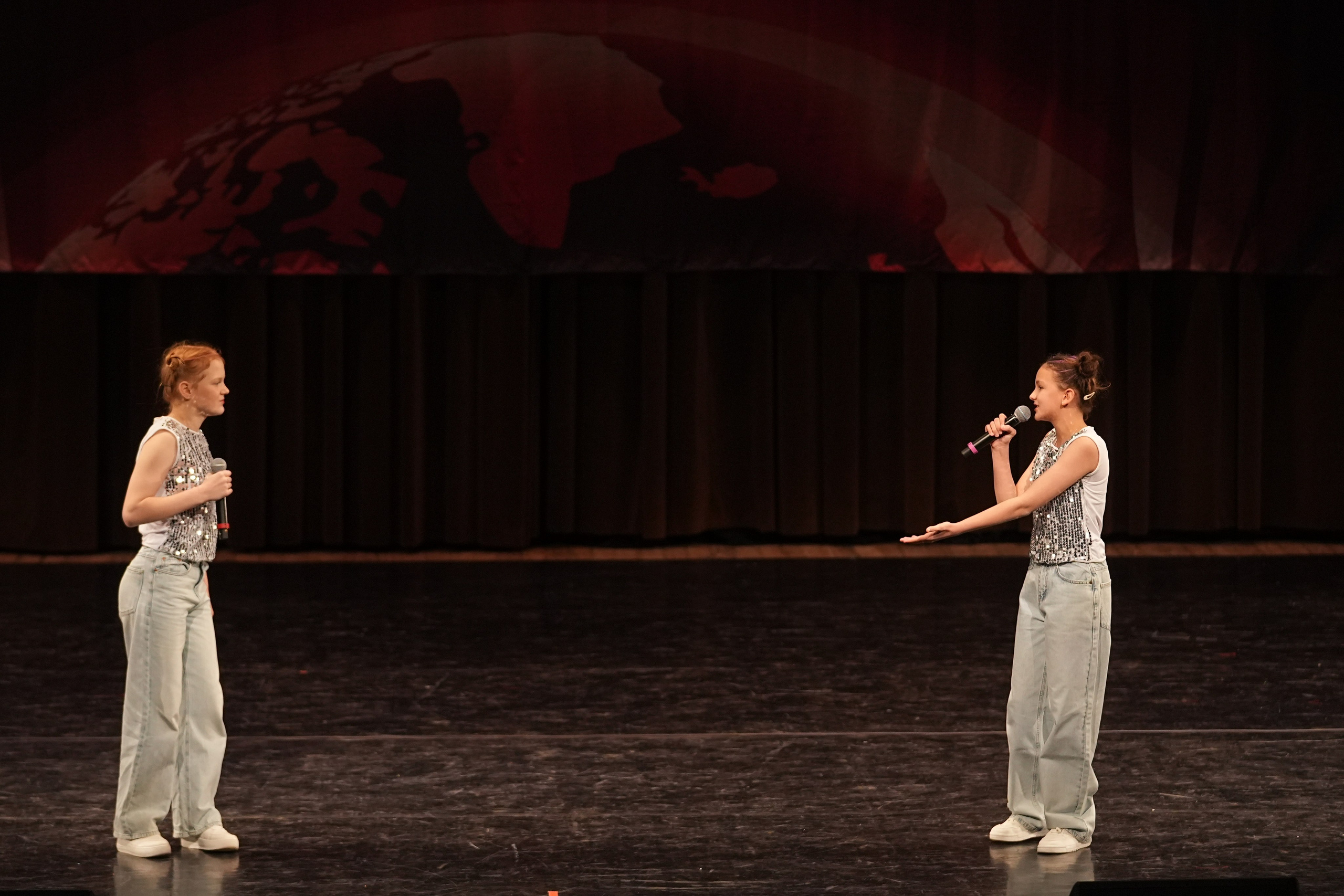 7 декабря, блок 1, г. Москва. Золотое яблочко