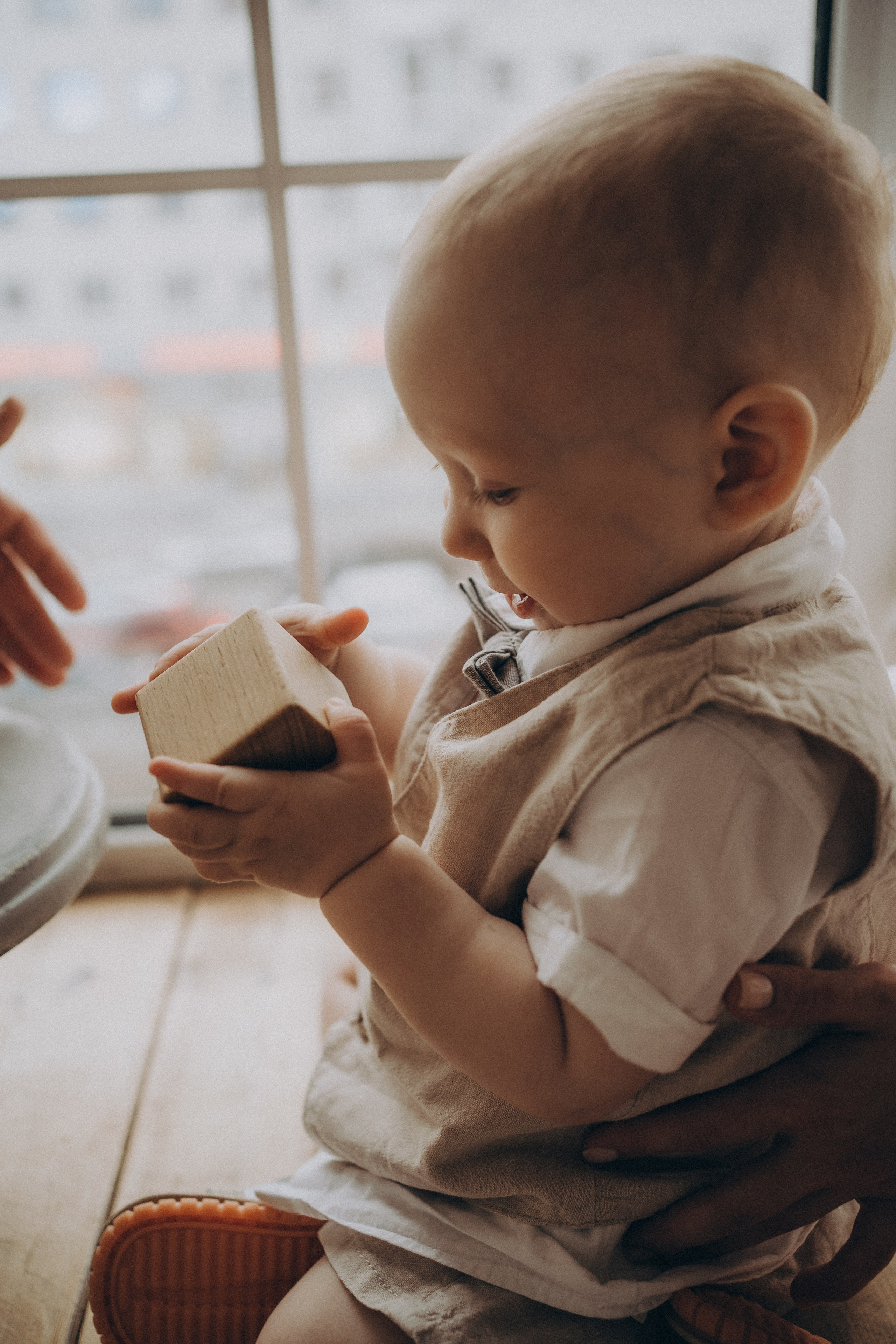 Любовь здесь. Главная