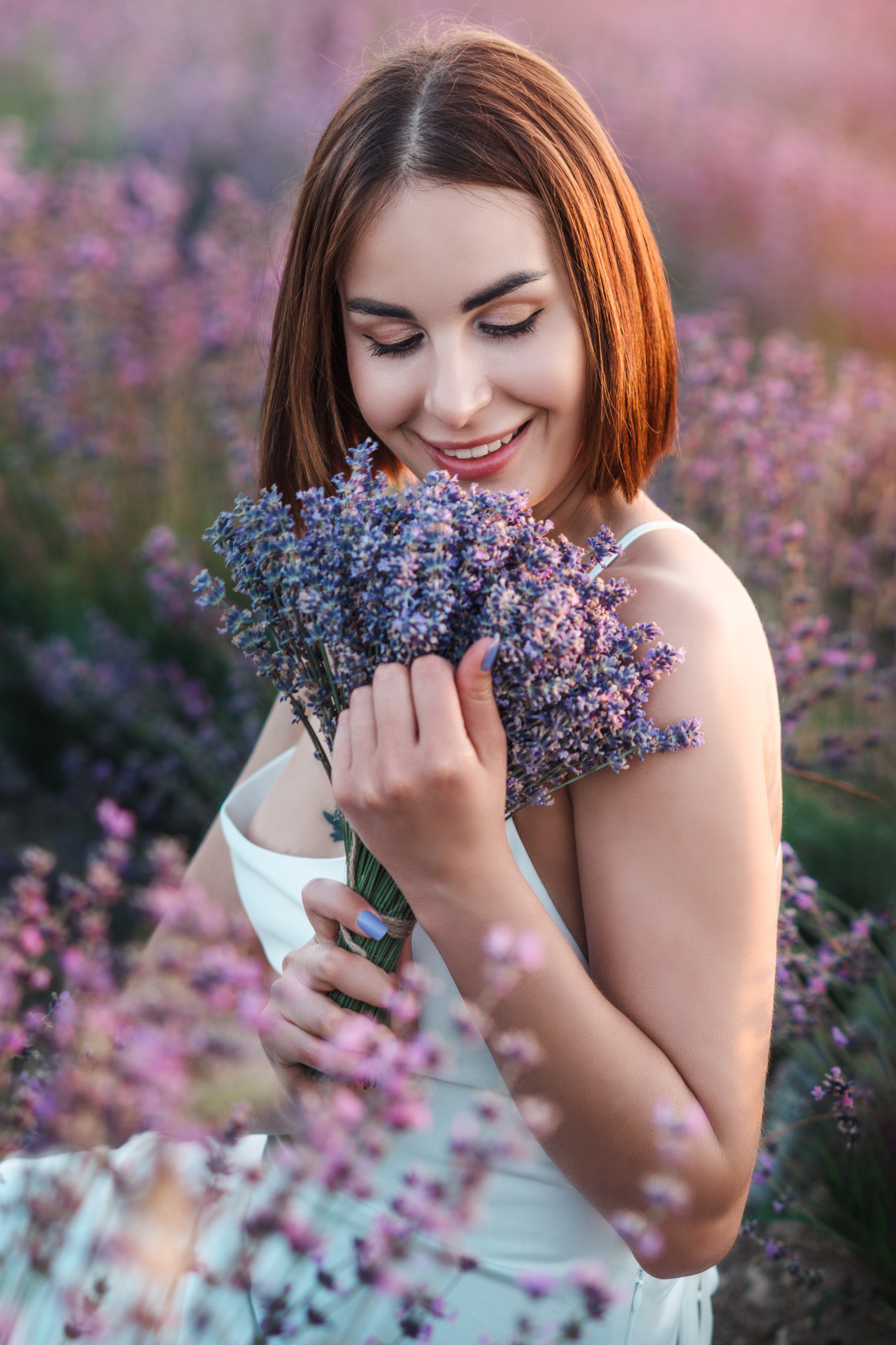 Фотосессия в лавандовом поле. Прогулочная фотосессия в Крыму. Фотограф в Симферополе Ольга Топоривская. Красивые места для фотосессий в Крыму.