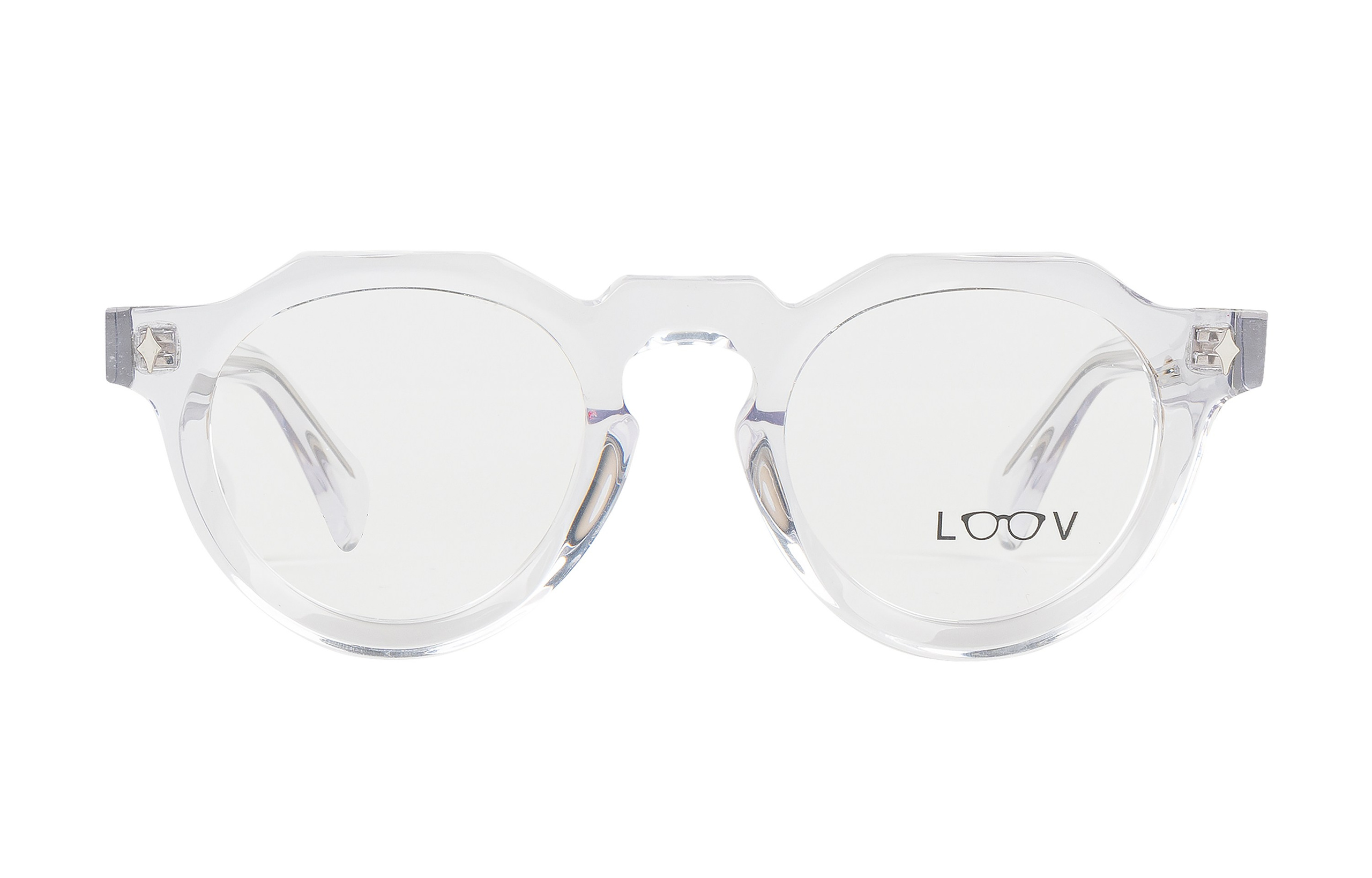 Очки с прозрачной оправой на белом фоне спереди