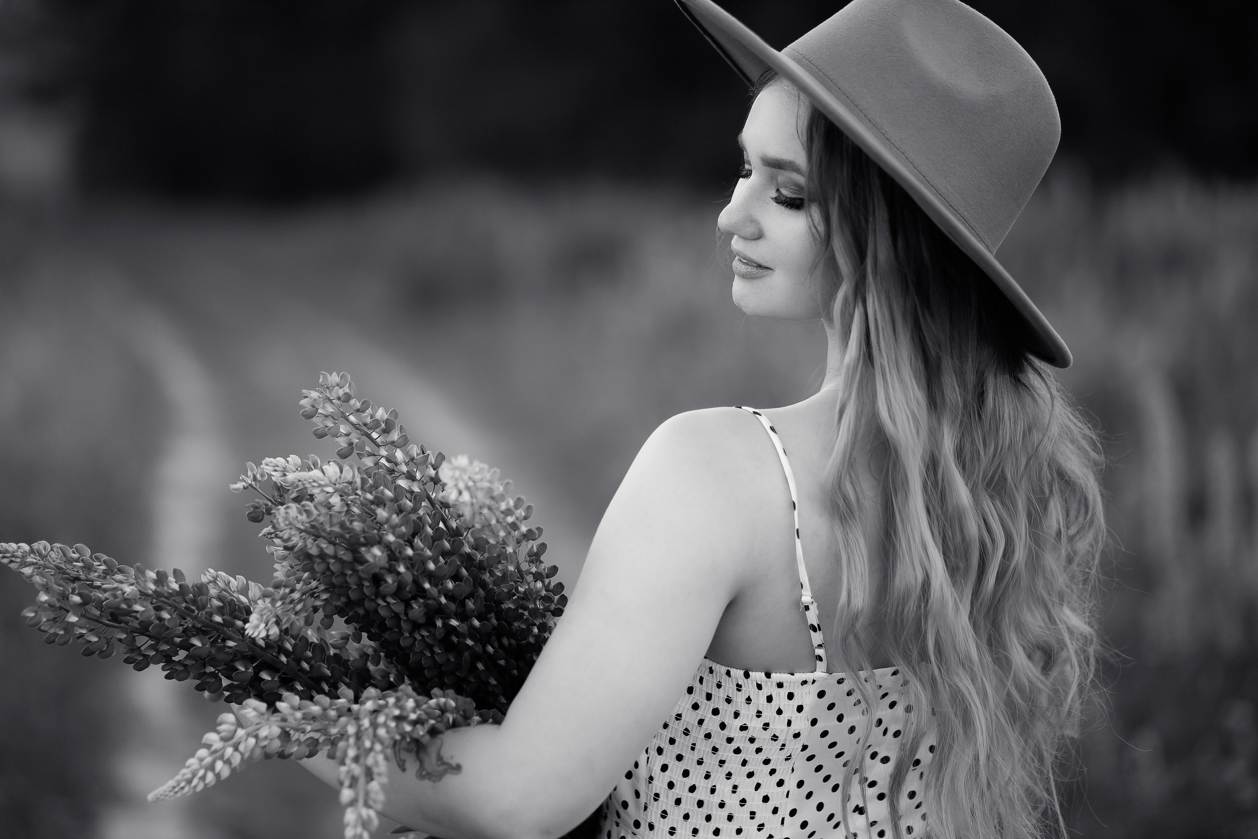 Люпиновая Фотосессия на закате. Профессиональный фотограф в Ижевске Леша Петров