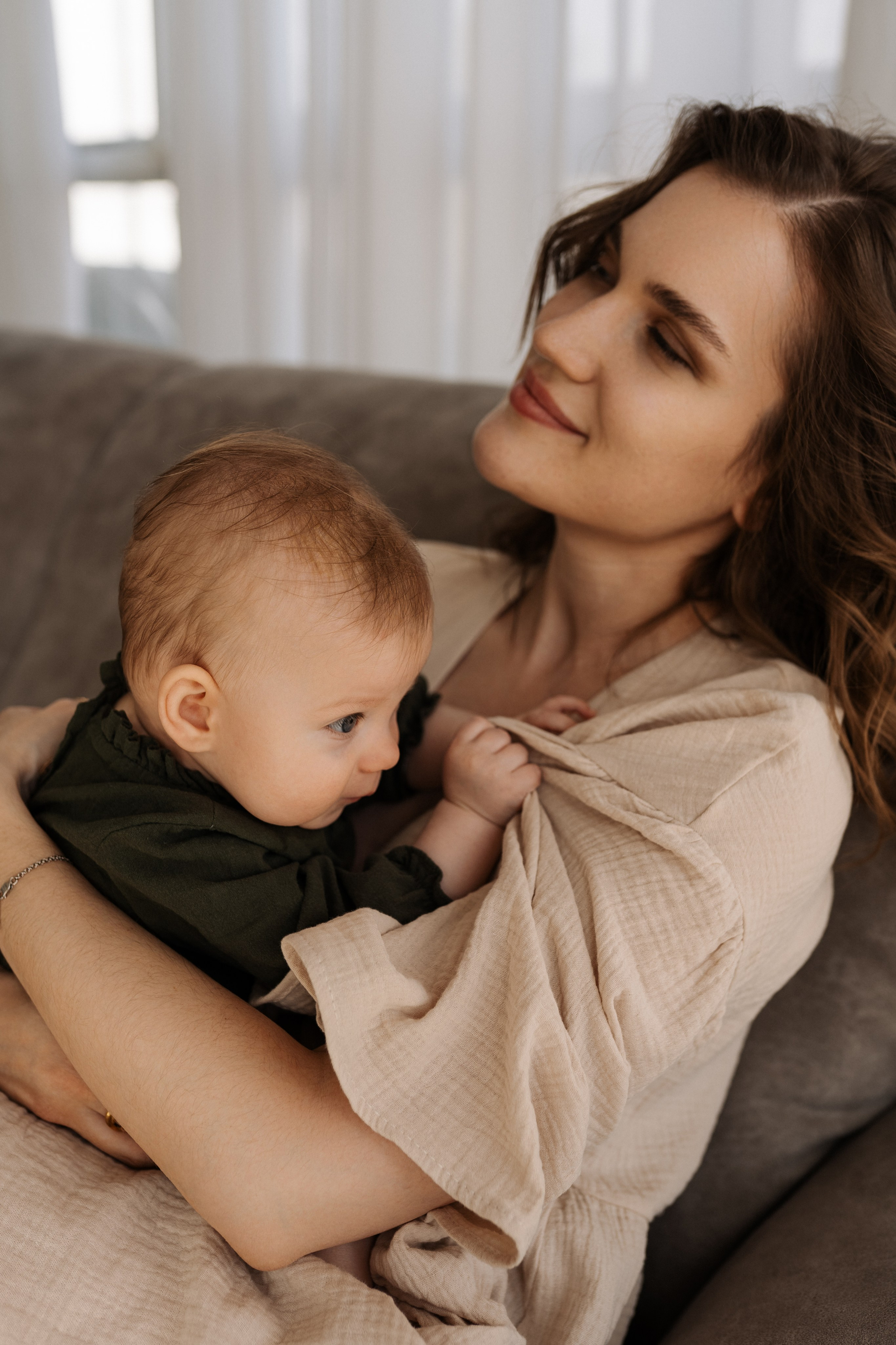 Семейная фотосессия в студии в Москве, семейный фотограф Анна Полушина. Свадебный фотограф в Москве Анна Полушина