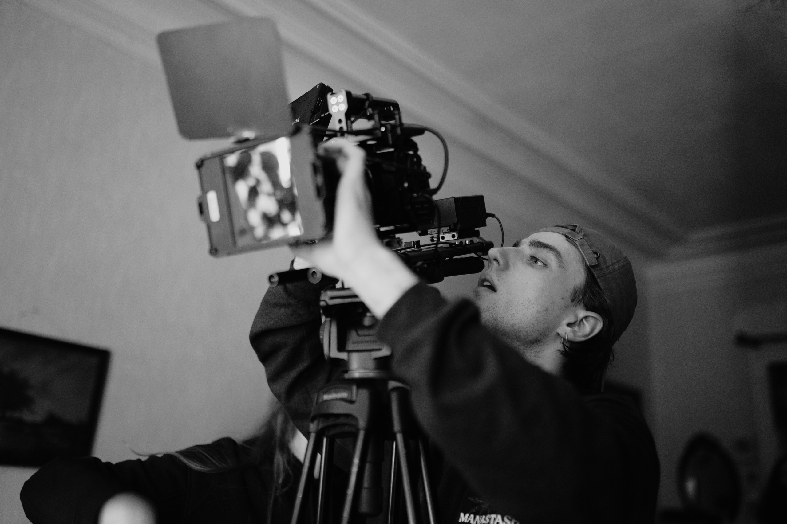 Loweliness. Backstage. @tomrus: Рустам Шагиморданов — фотограф