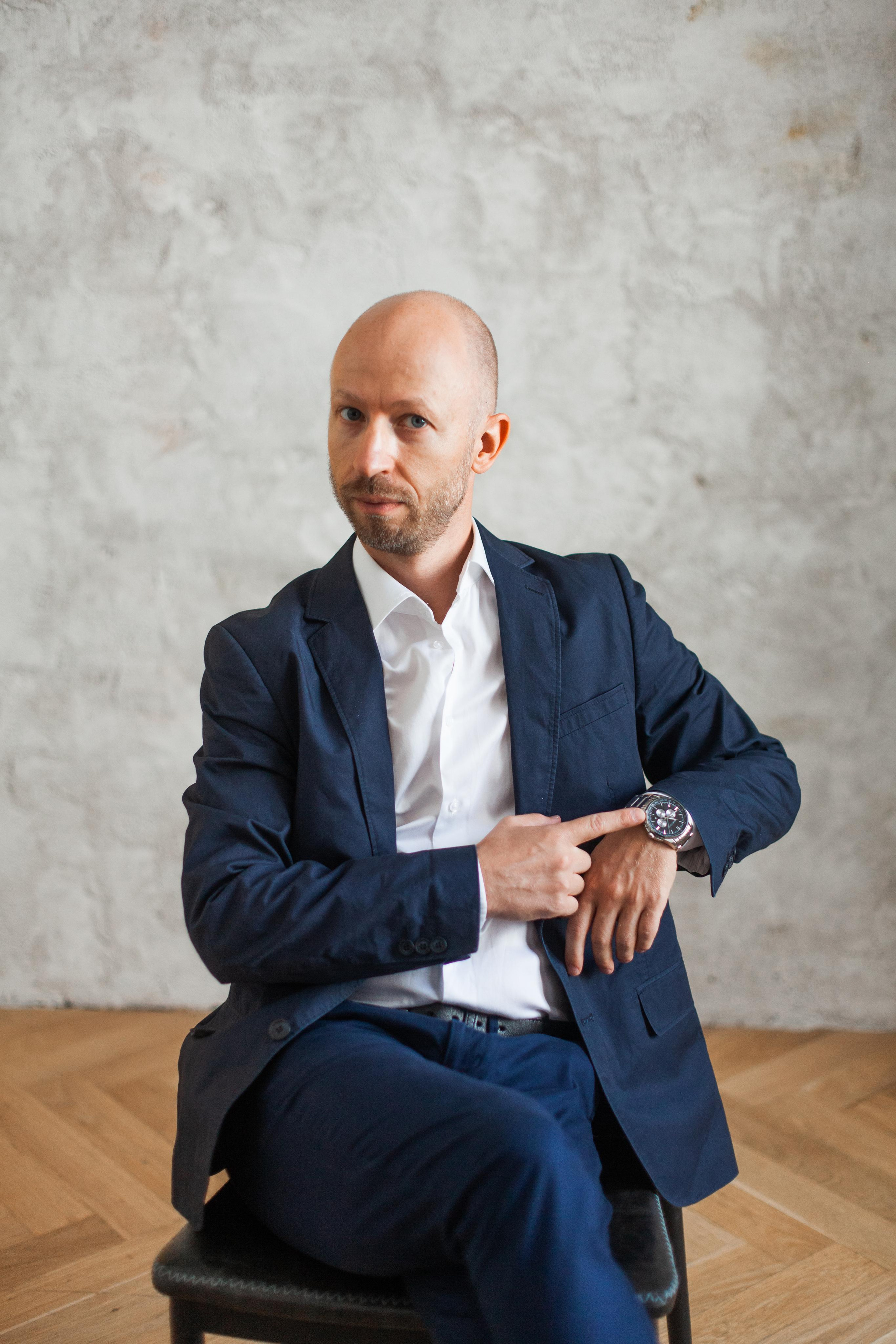 Съемка для нумеролога. Мобильный загородный фотограф в СПб и Ленинградской области. Портретны