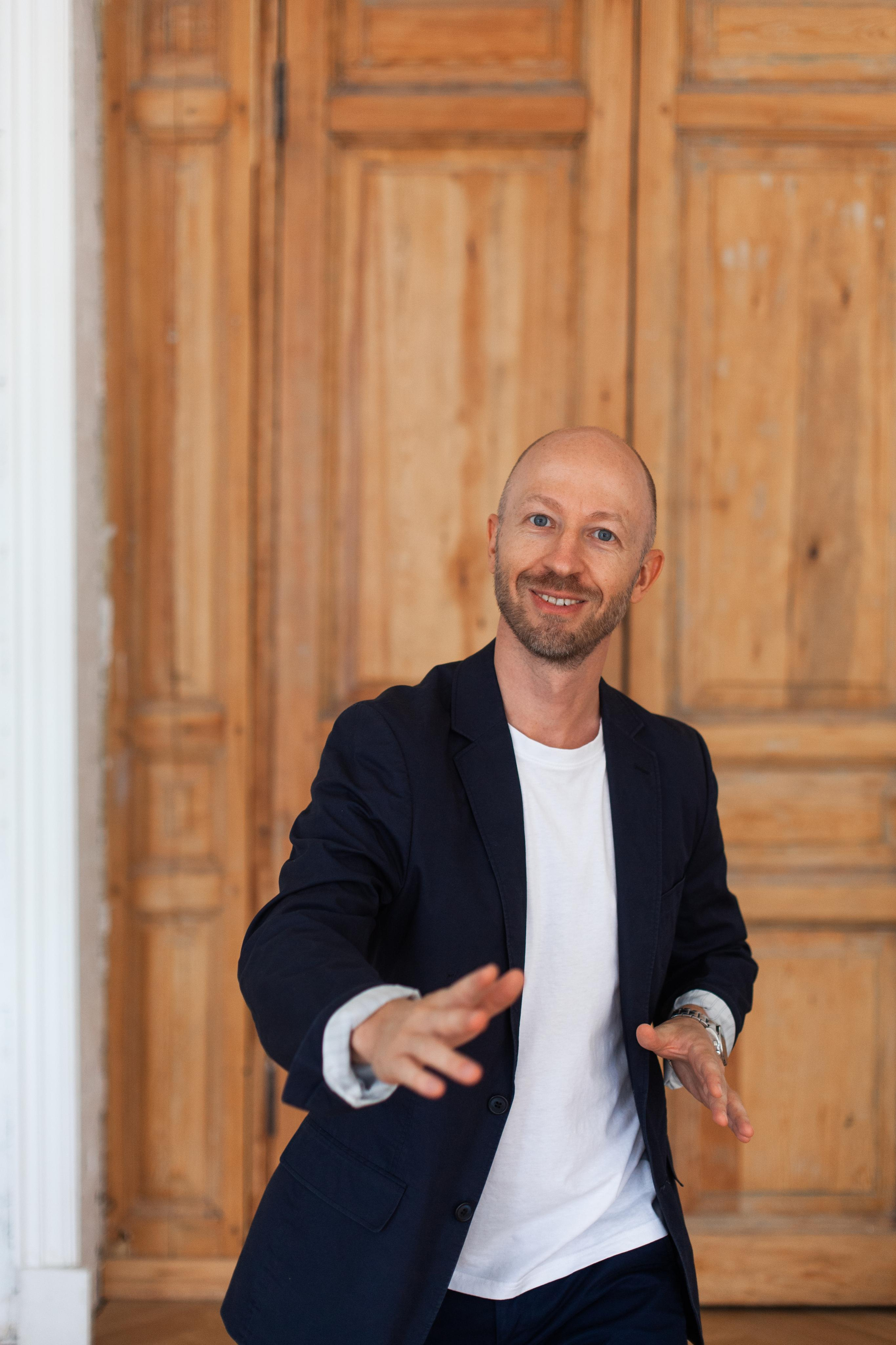 Съемка для нумеролога. Мобильный загородный фотограф в СПб и Ленинградской области. Портретны