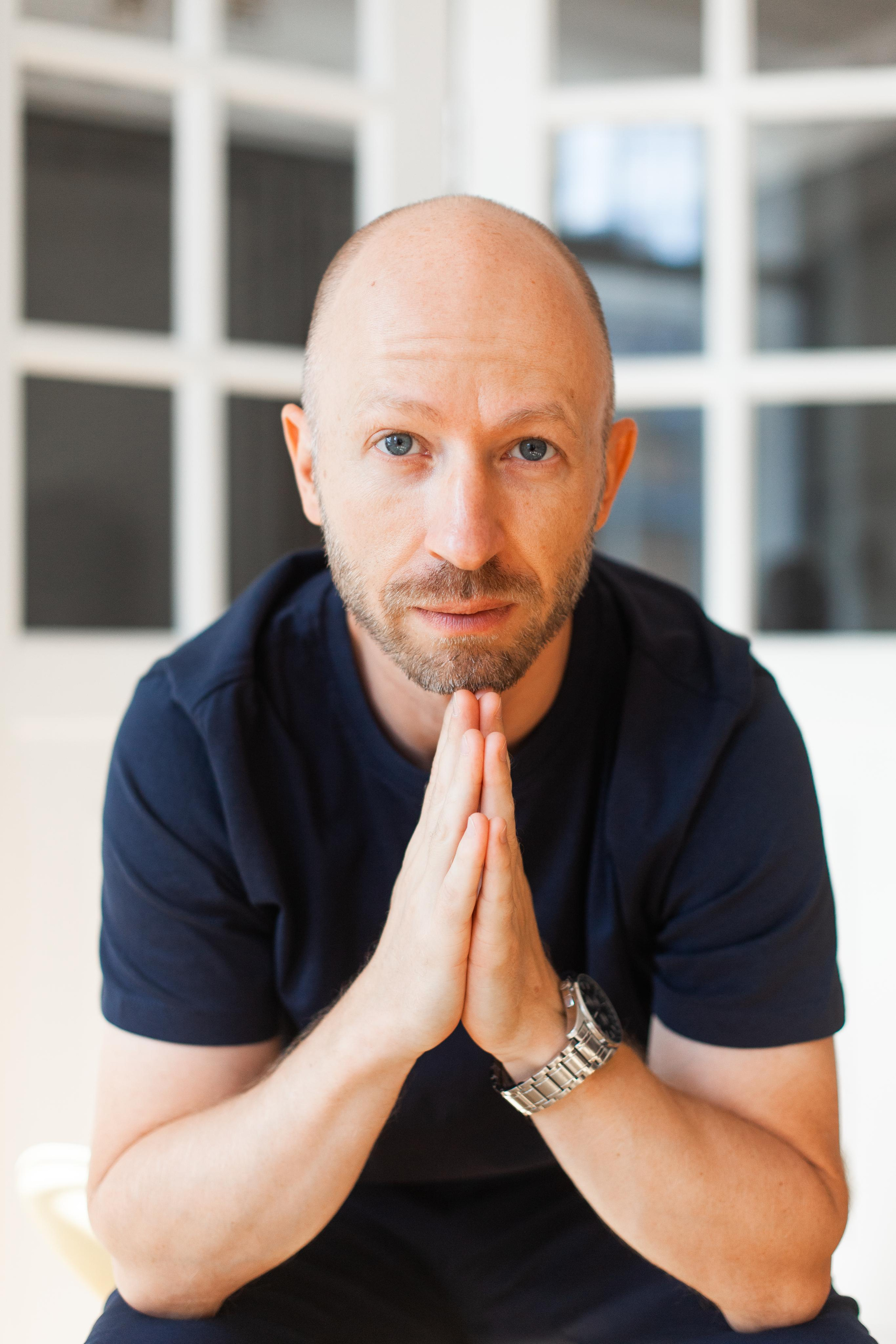 Съемка для нумеролога. Мобильный загородный фотограф в СПб и Ленинградской области. Портретны