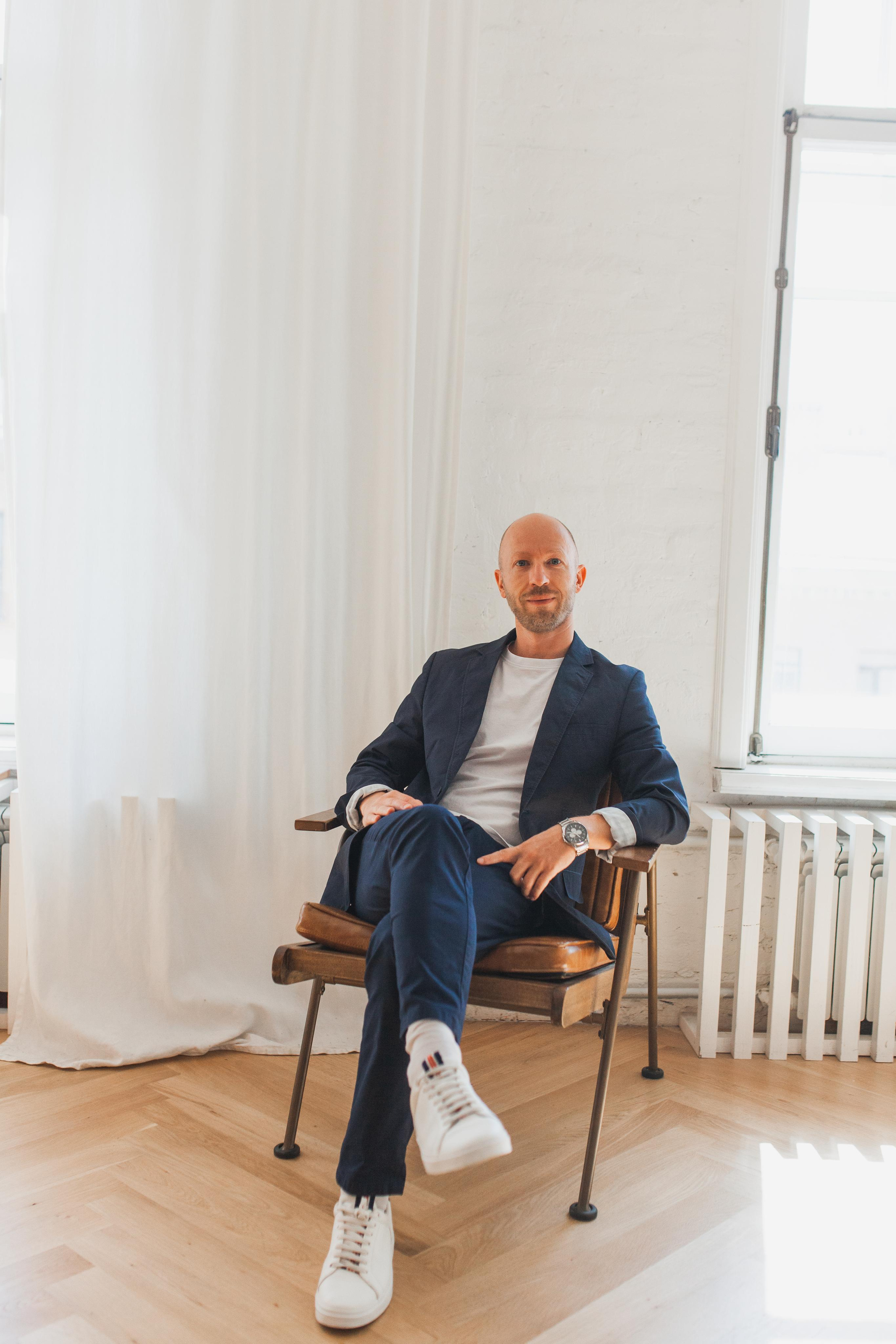 Съемка для нумеролога. Мобильный загородный фотограф в СПб и Ленинградской области. Портретны