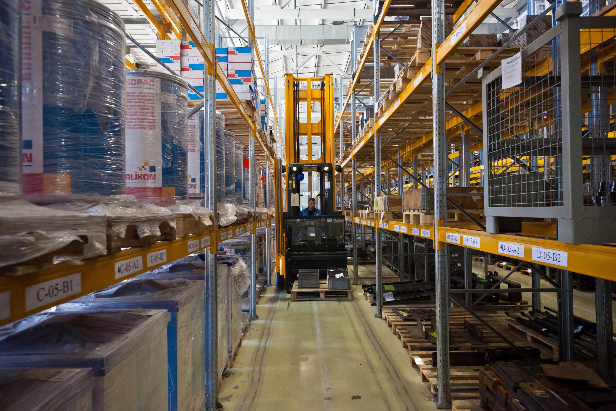 ТИХВИНСКИЙ ВАГОНОСТРОИТЕЛЬНЫЙ ЗАВОД. Рабочая сторона — бизнес портрет и репортаж в Санкт-Петербурге