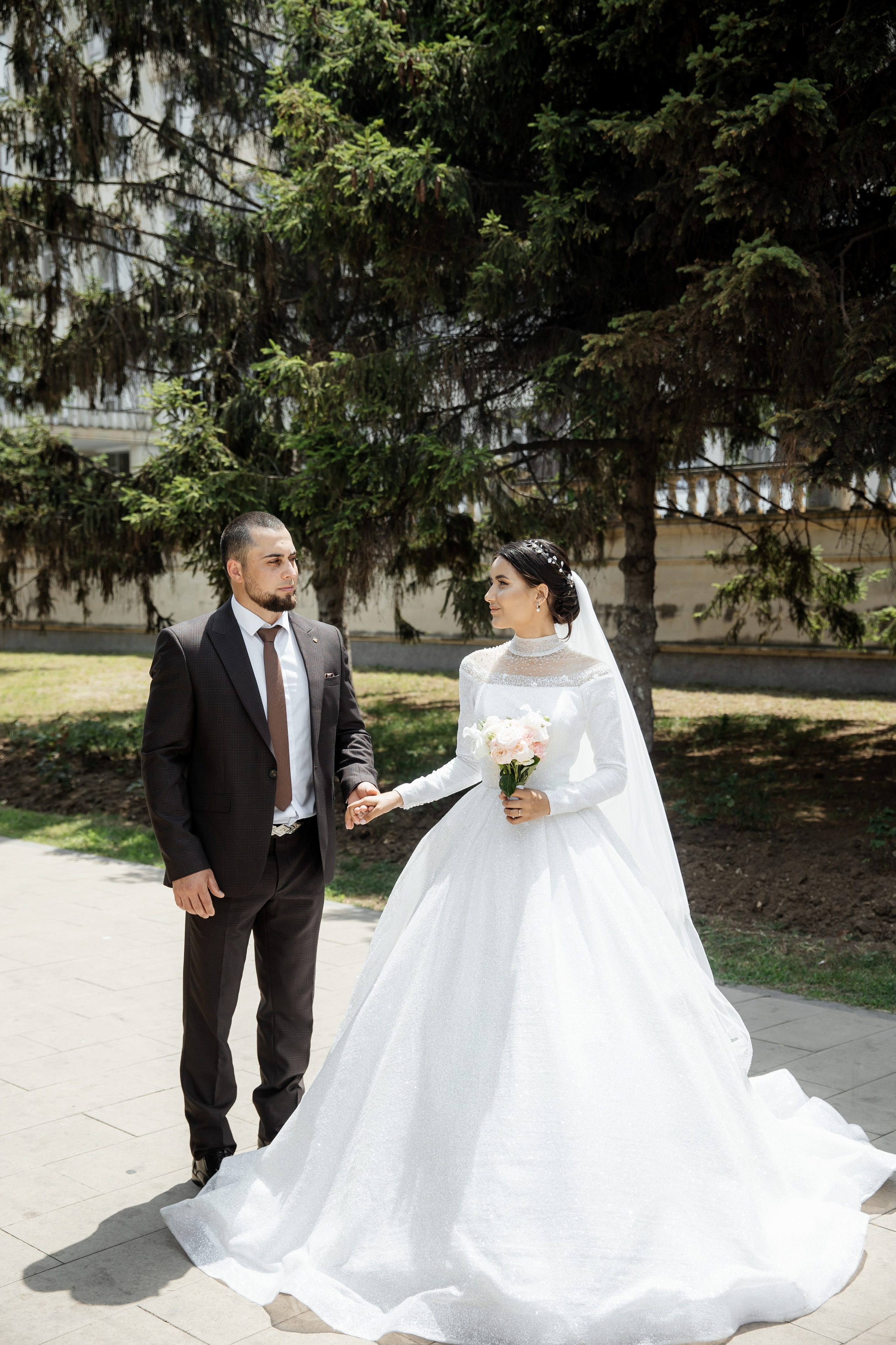 Хаджи и Камила. Omar Shapiev