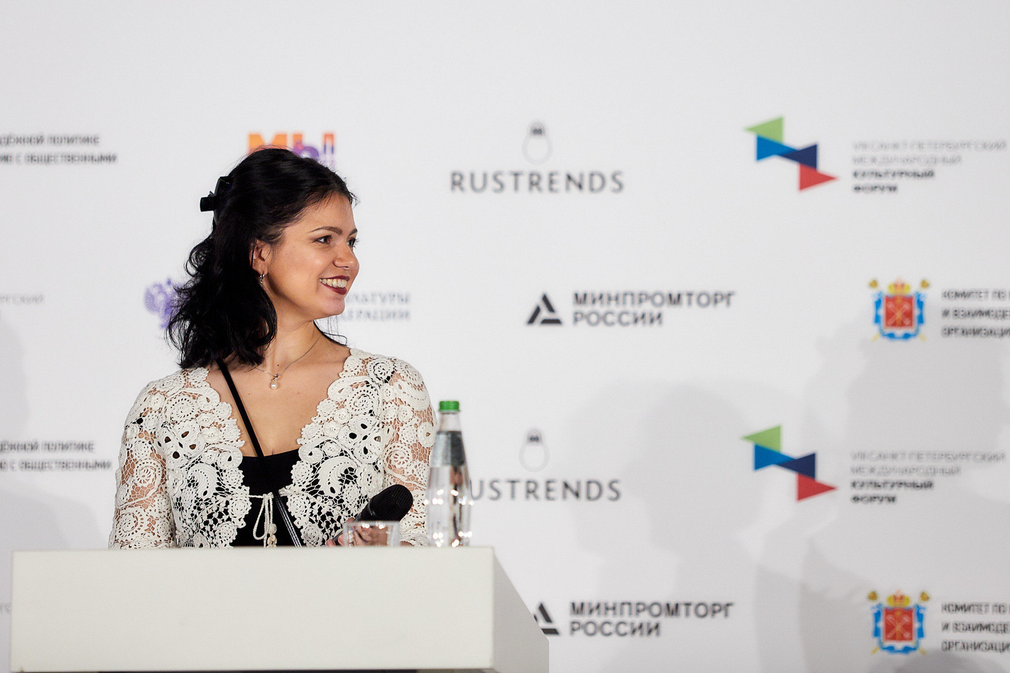 Конференция «Опыт развития креативных индустрий в Италии». Фотограф Валерий Сабрам