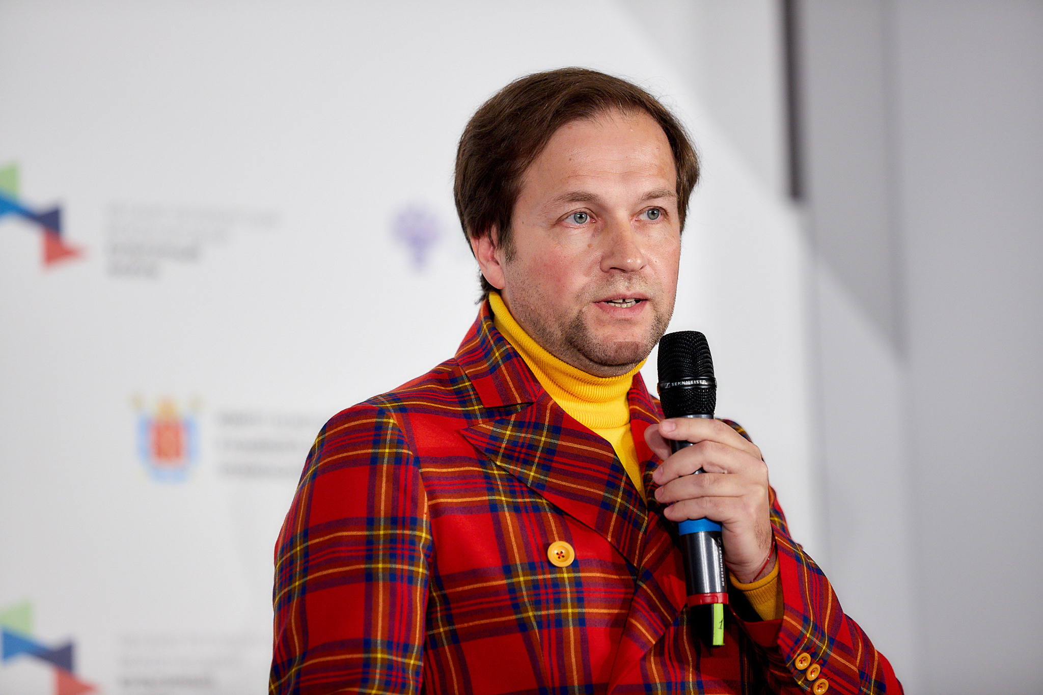 Конференция «Опыт развития креативных индустрий в Италии». Фотограф Валерий Сабрам